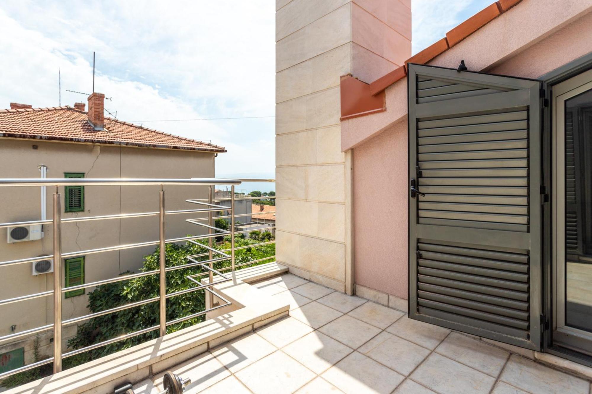 Violeta With The Sea View, 3 Min Walk To The * Split