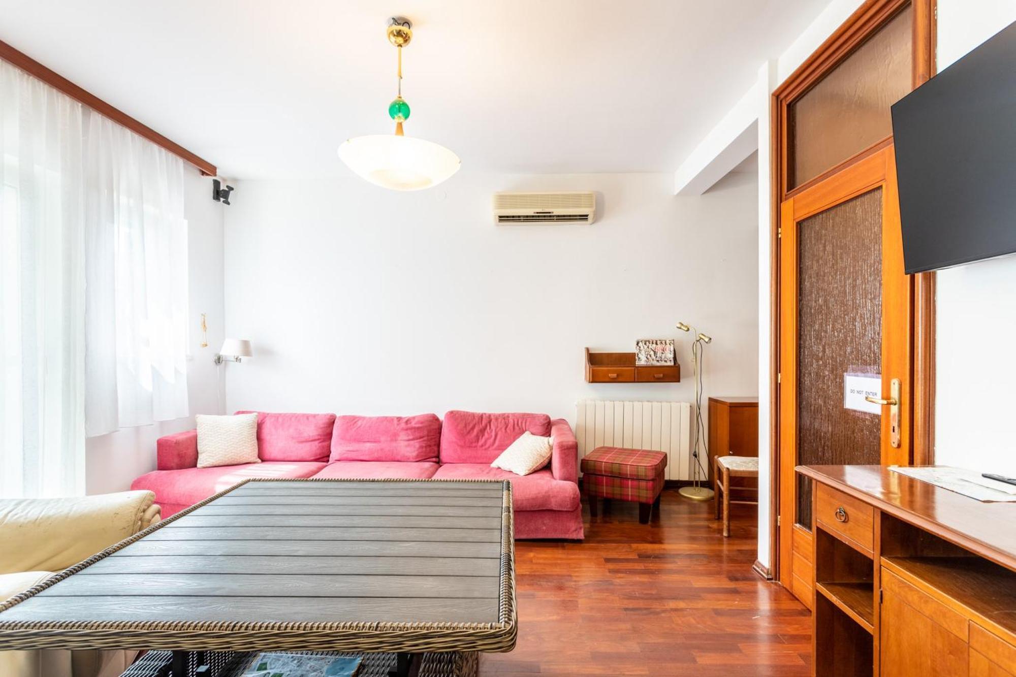 Violeta With The Sea View, 3 Min Walk To The Split