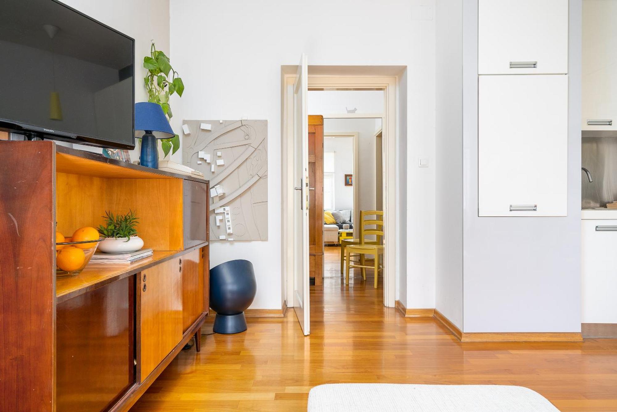 Main Street Apartman *
