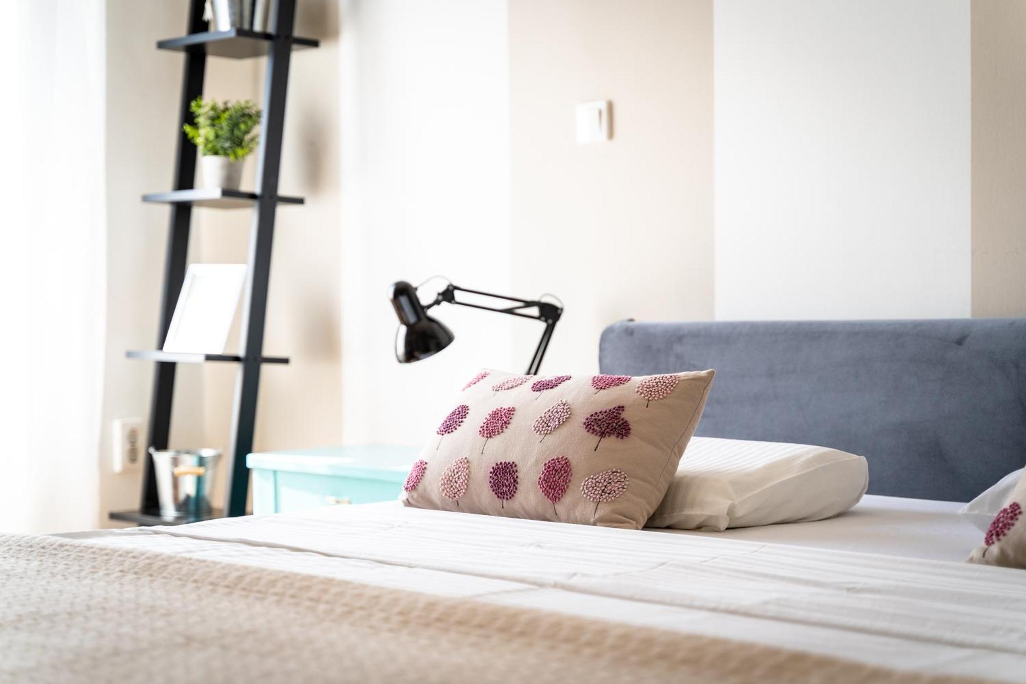 Main Street Apartman *