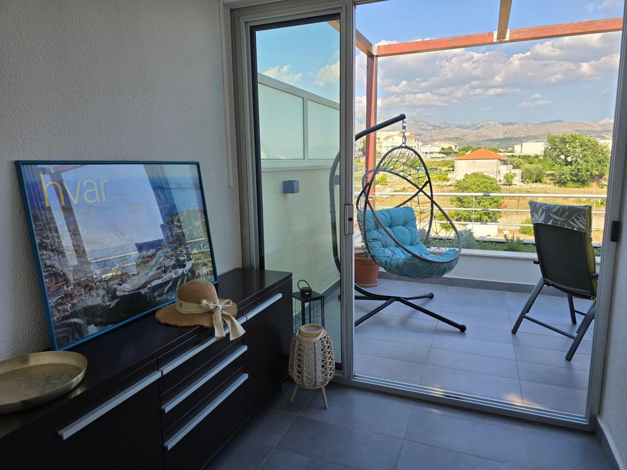 Apartment Sunrise Penthouse Znjan *