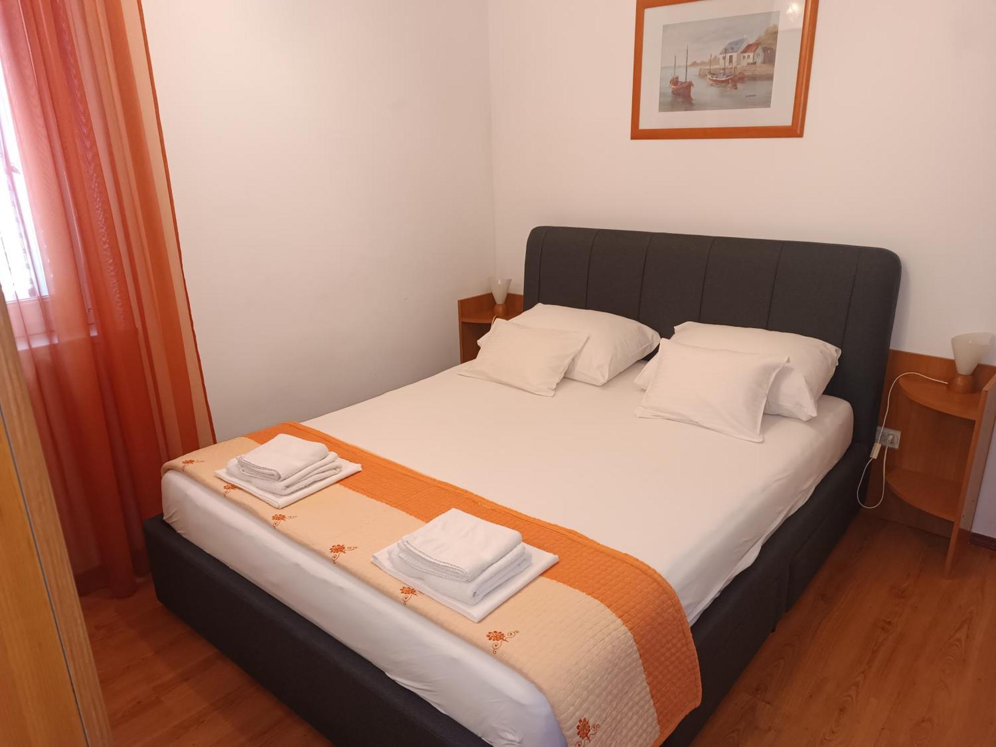 Raspudic Guest house *