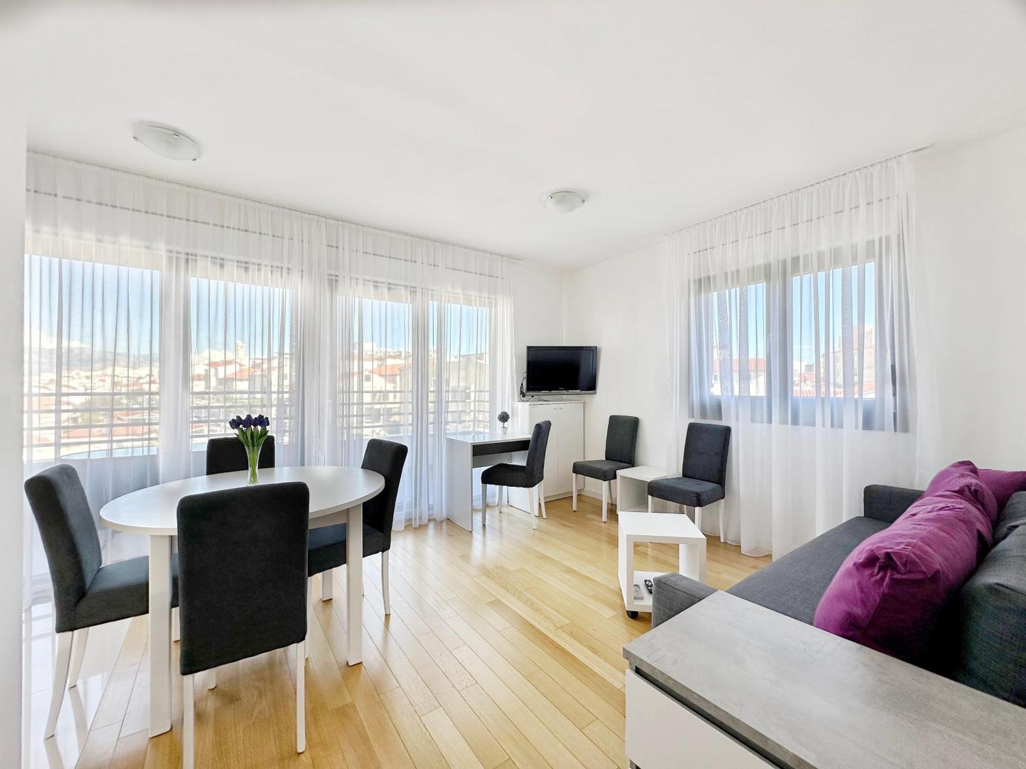 S'akvarel 2 & 3 - Private Garage Apartman