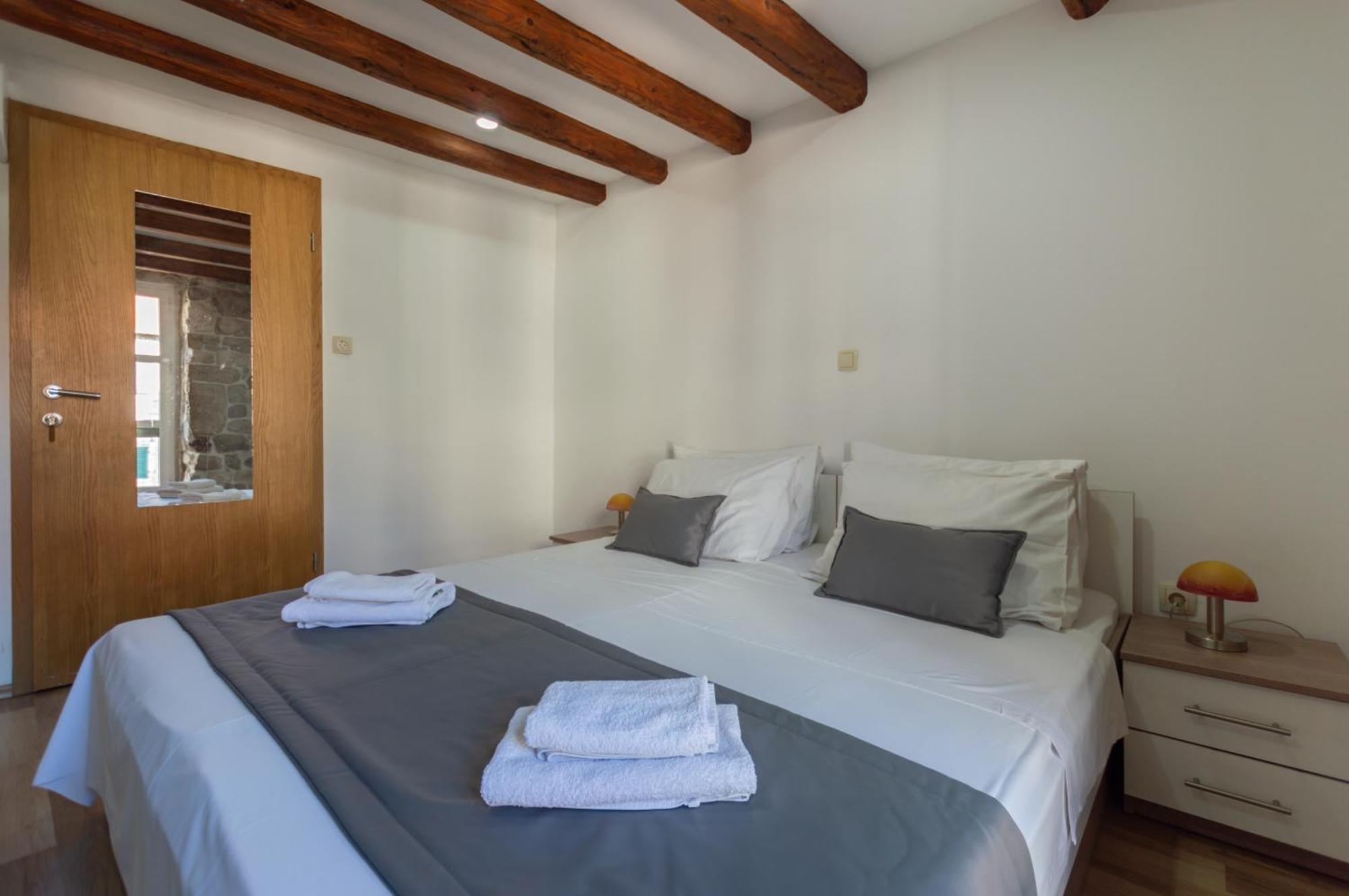 Top Center Guest house