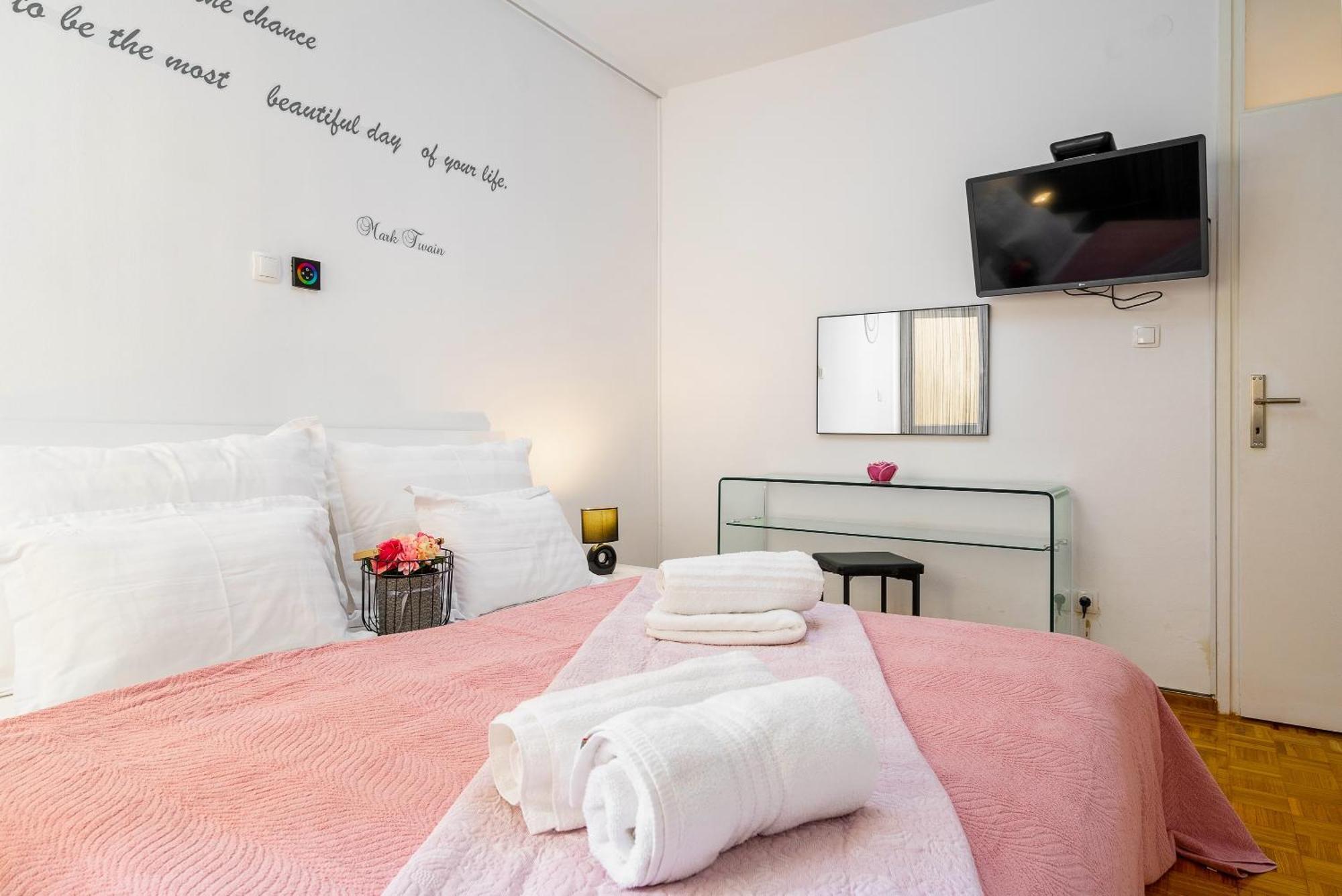 Apartment Luxe Collection @ Centre Old Town