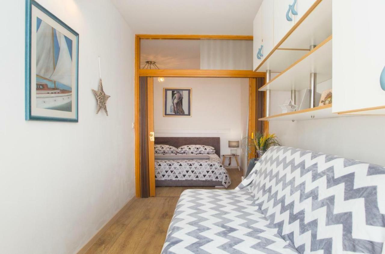 Lux Draga With Balkony Apartment Split