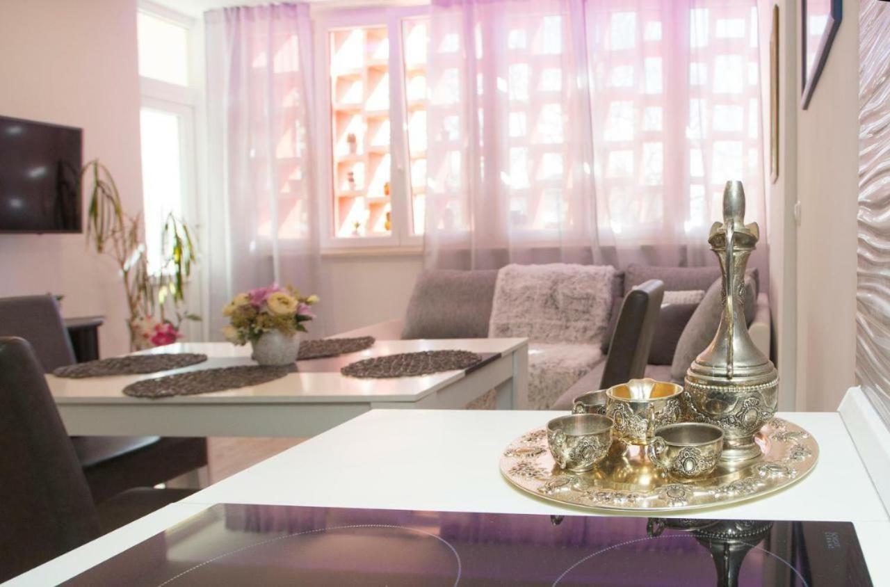 Lux Draga With Balkony Apartment
