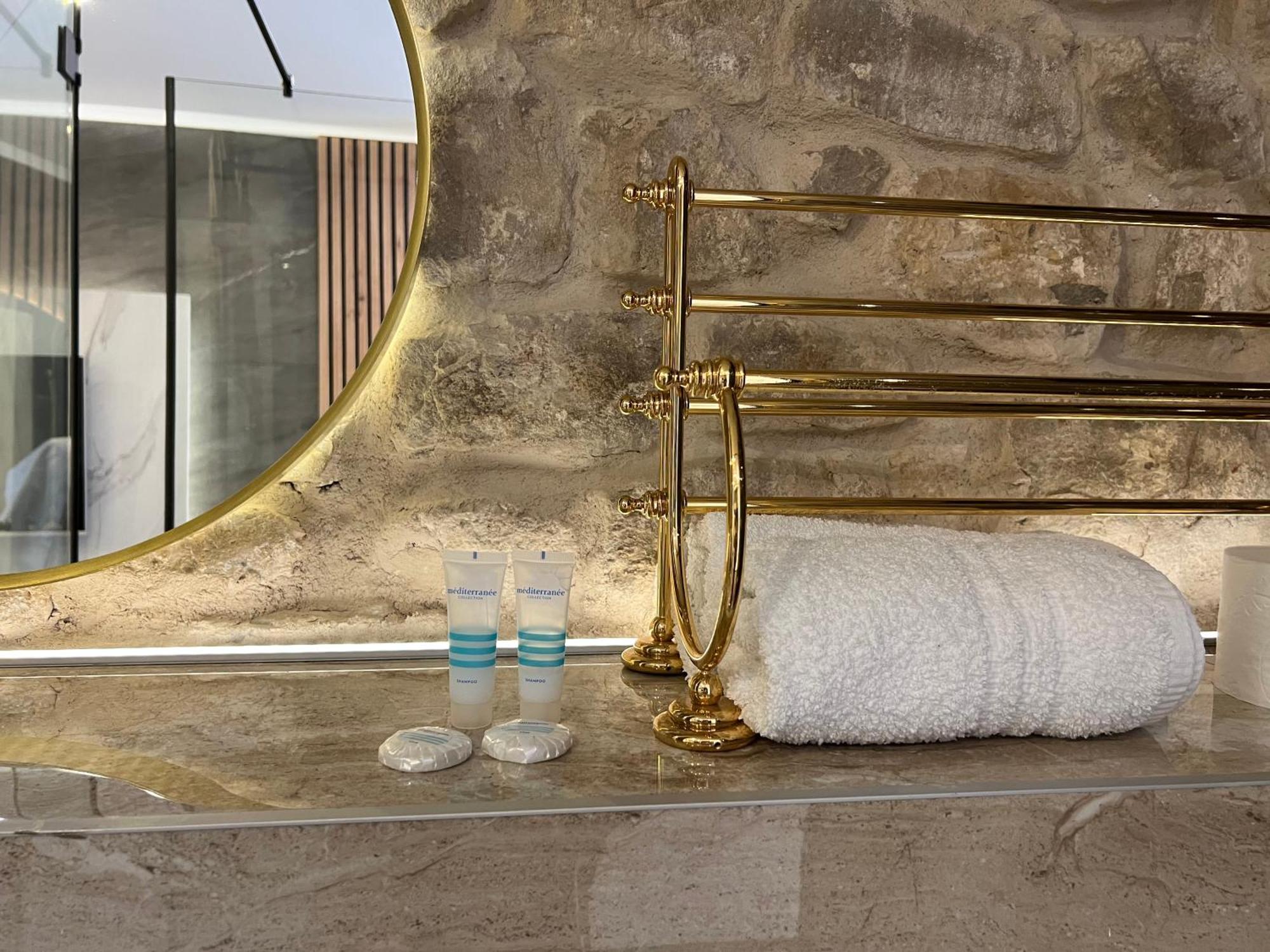 Emperor's Luxury - Unique Unesco Site Apartment Split