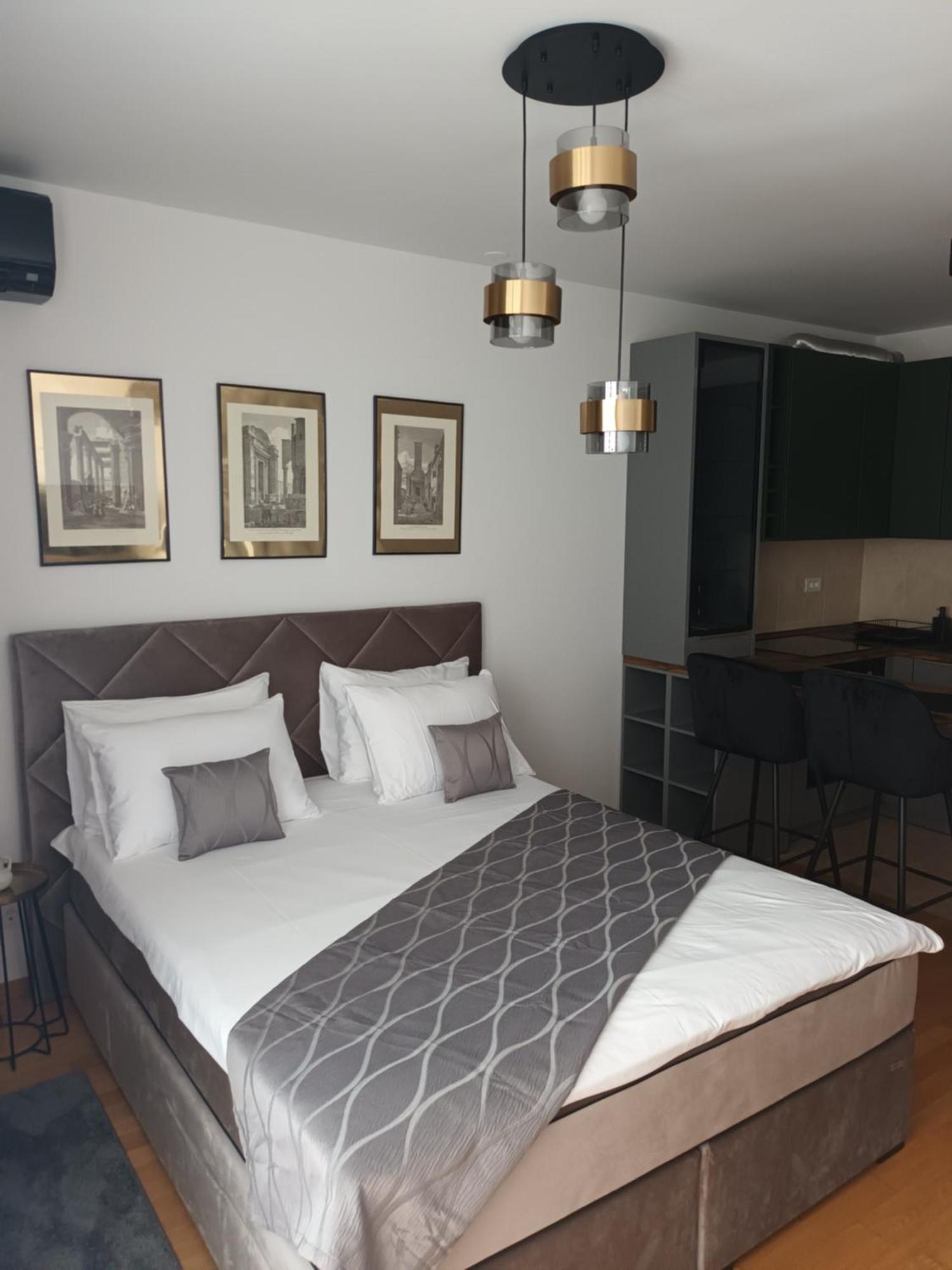 Felicita Apartment *