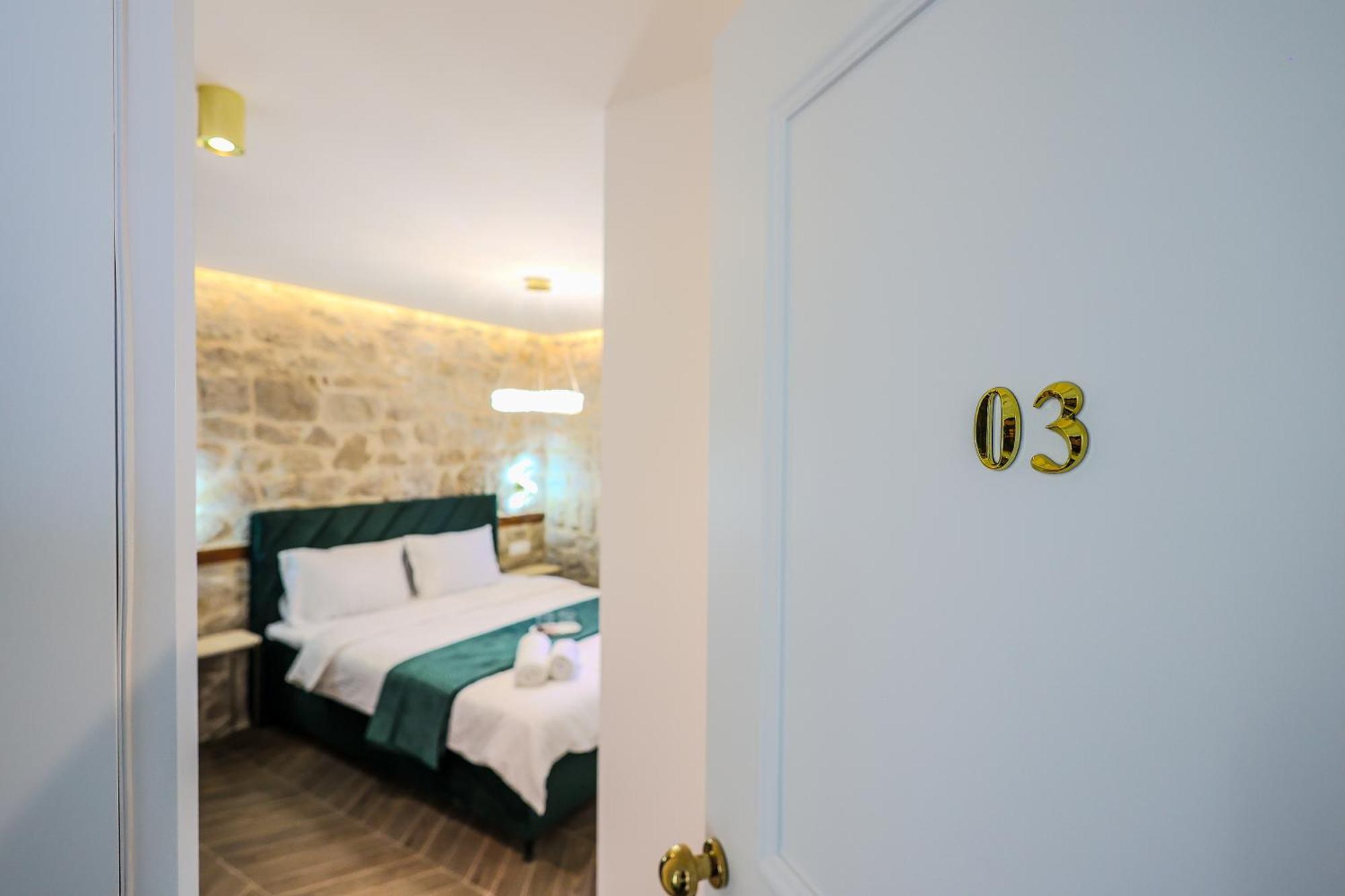 Bed & Breakfast Prisca Luxury With Breakfast *