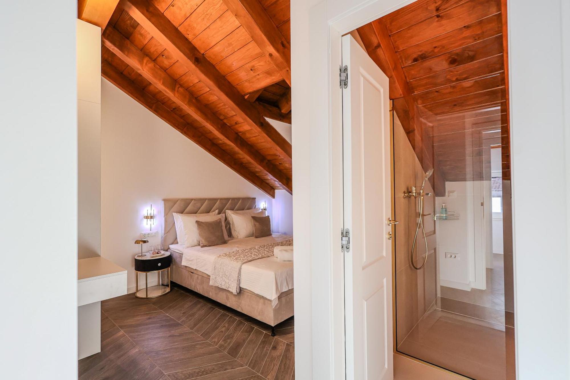 Prisca Luxury With Breakfast Bed & Breakfast