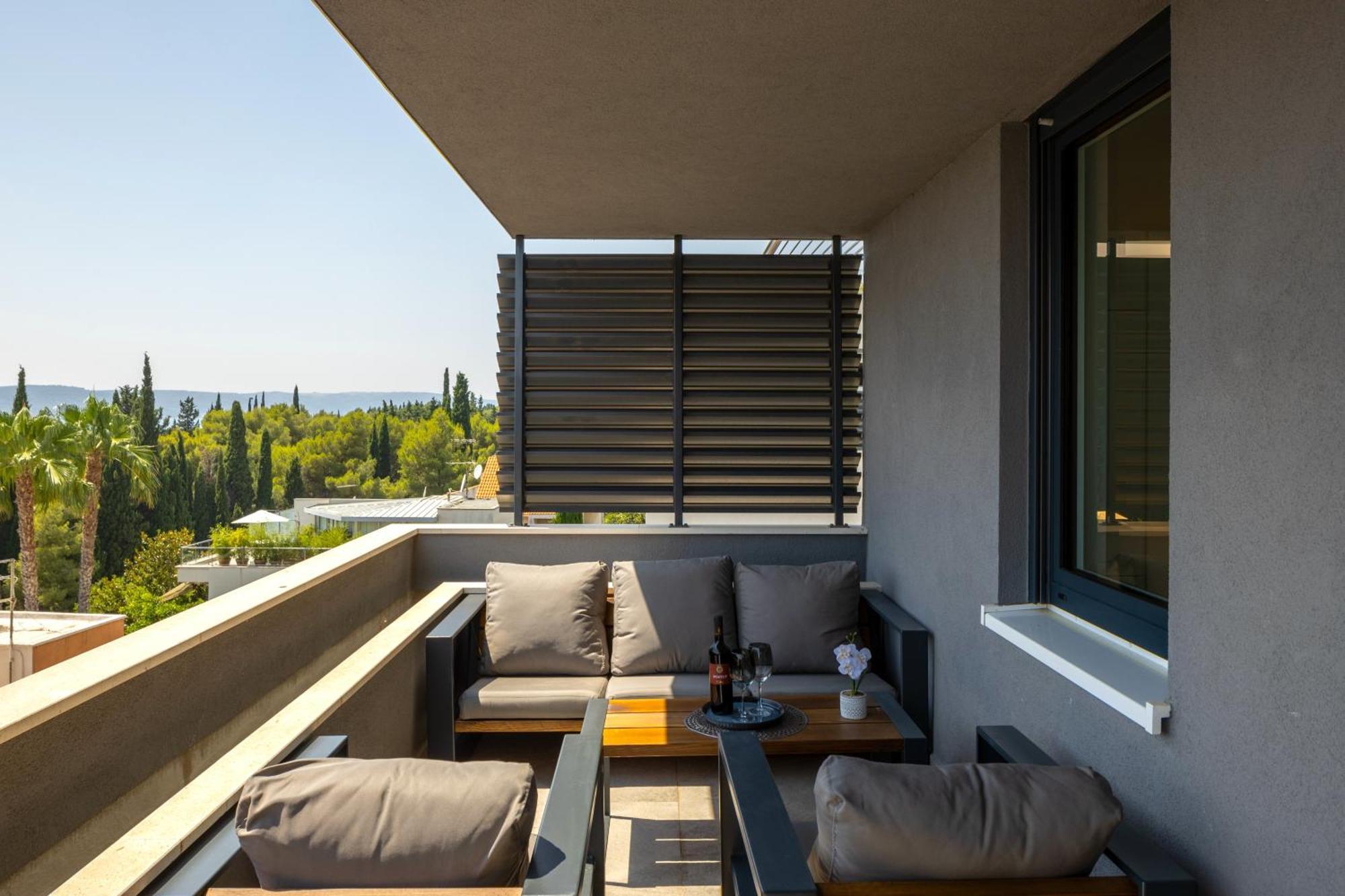 Luxury Bella Vista Holidays @ Kasuni Beach Apartman Split