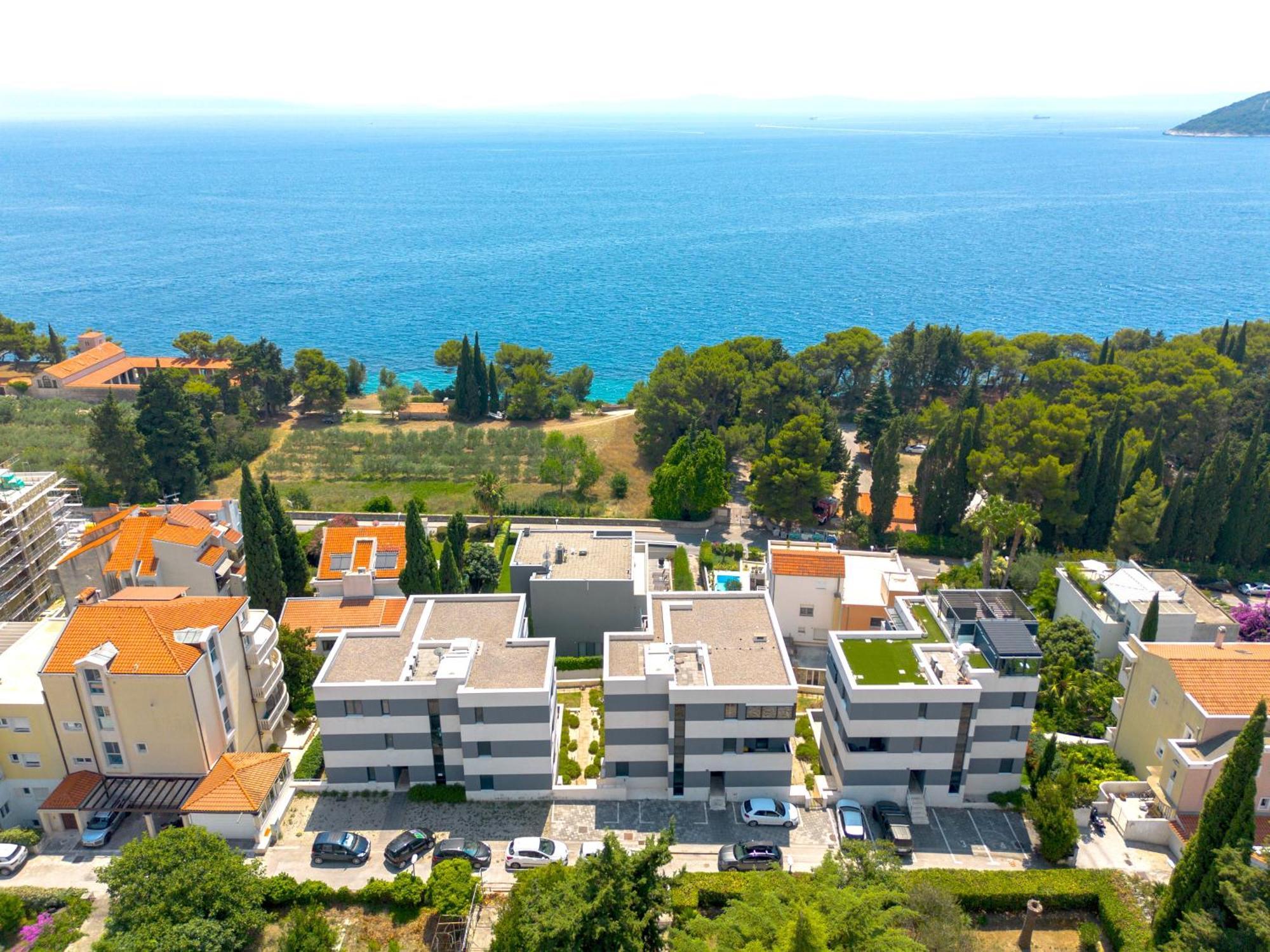 Luxury Bella Vista Holidays @ Kasuni Beach * Split