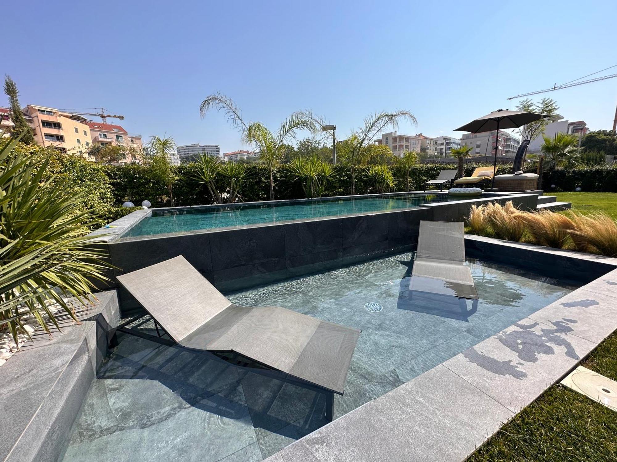 Apartment New Luxury With Private Heated Pool And Amazing Garden With Seaview Split