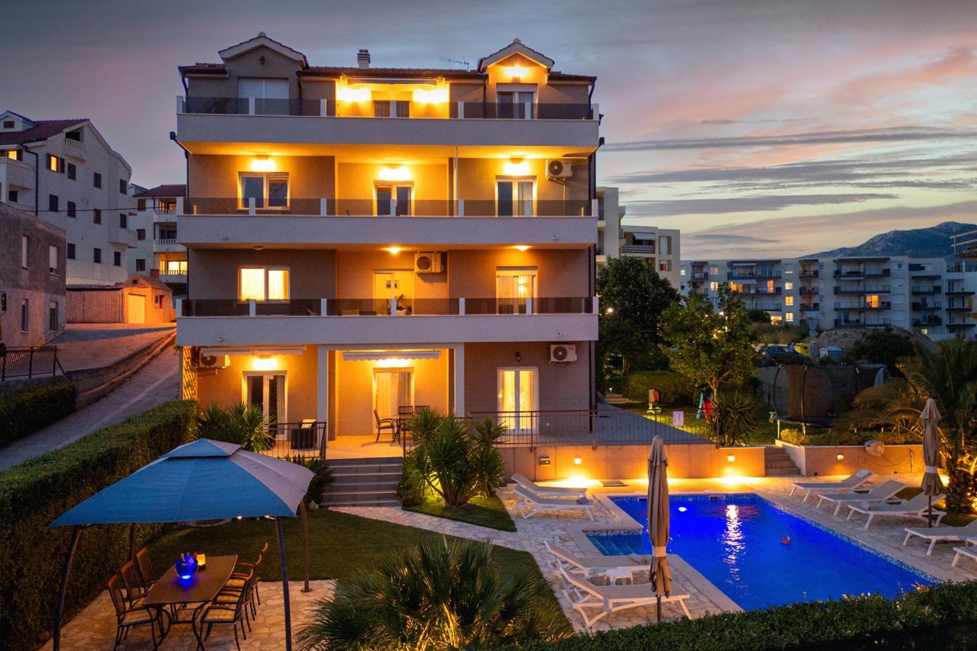 Sunny Garden Lux Appartement