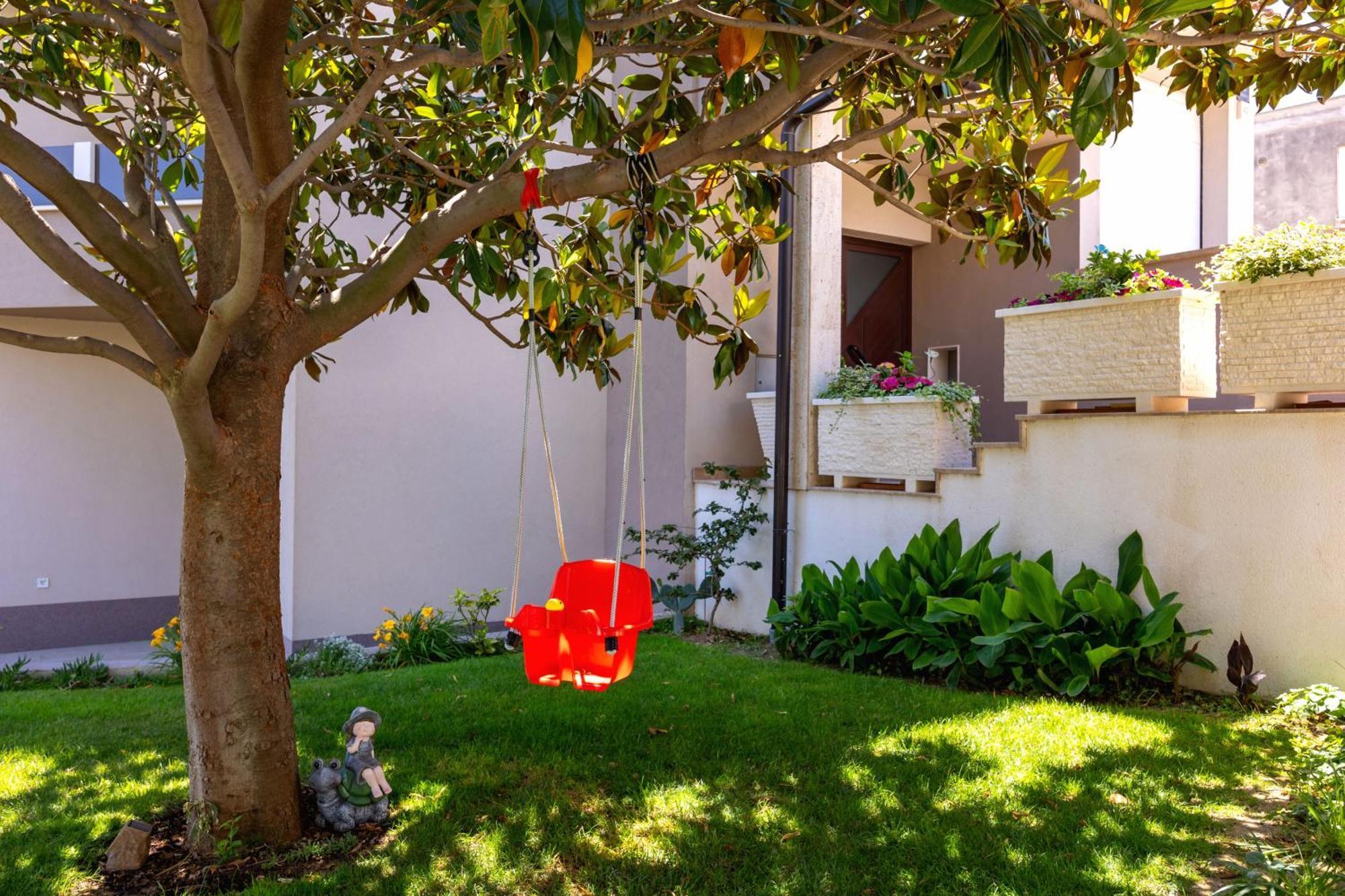 Sunny Garden Lux Appartement *