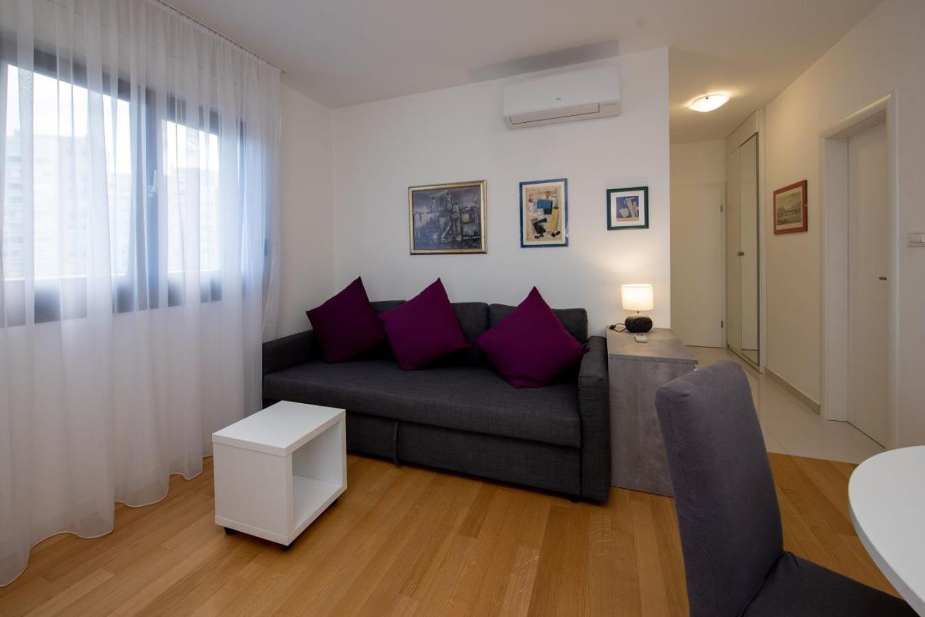 Apartman S'akvarel 2 & 3 - Private Garage *