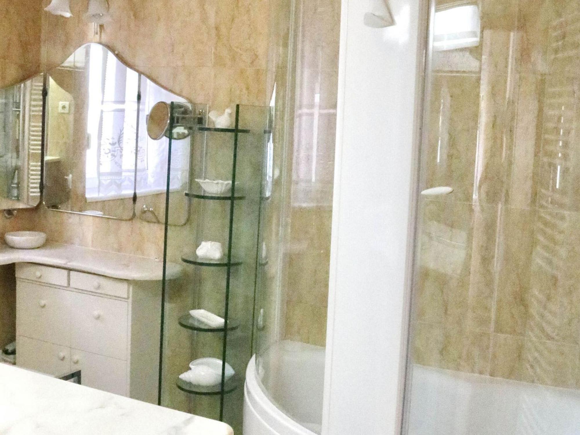 Luxury Jasmin-two Bedroom With Hot Tub *