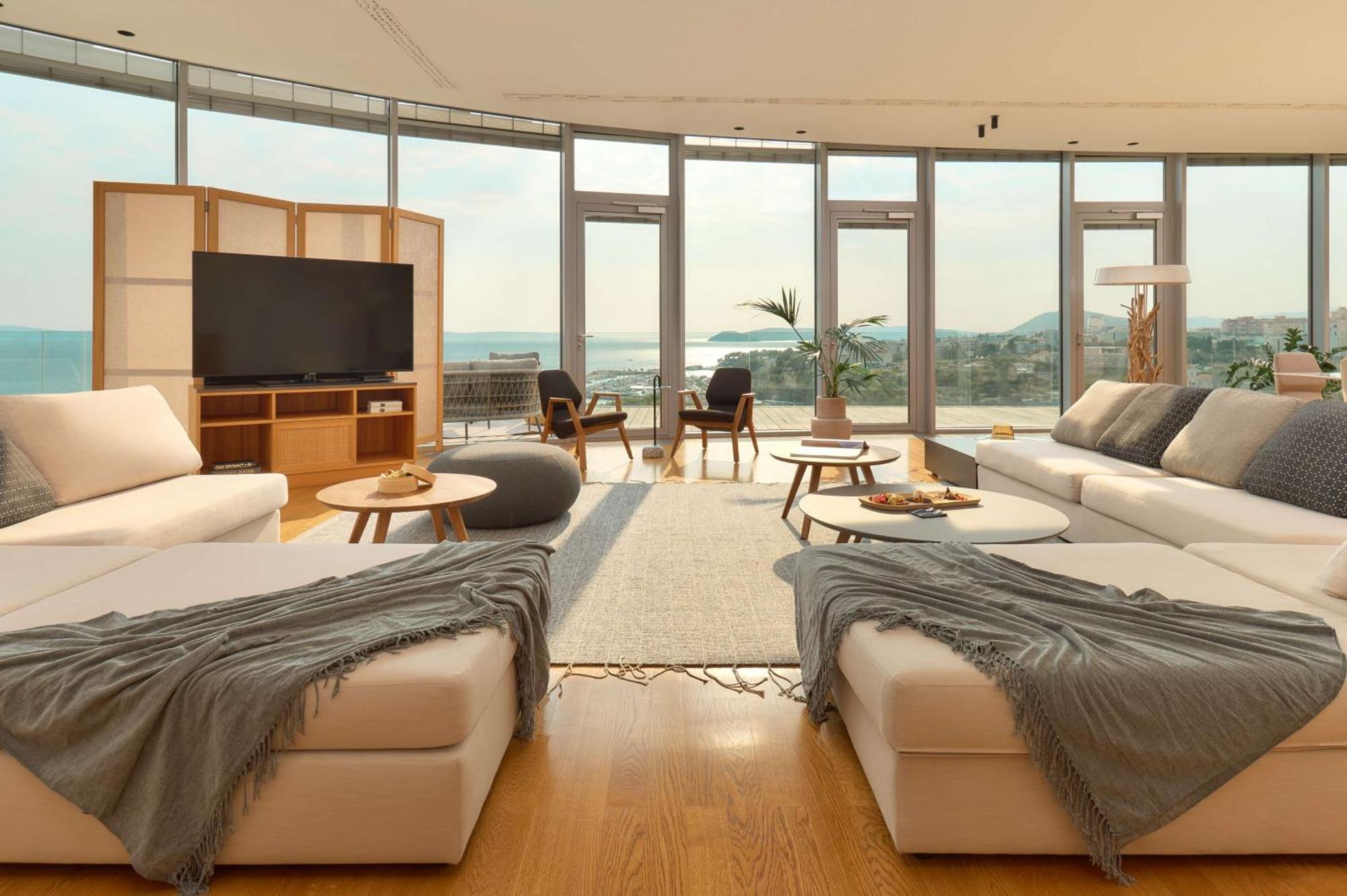 Radisson Blu & 5* Split