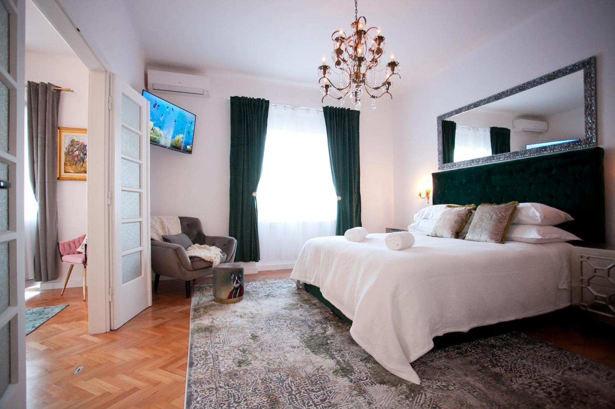 Alida Luxe Apartment Split