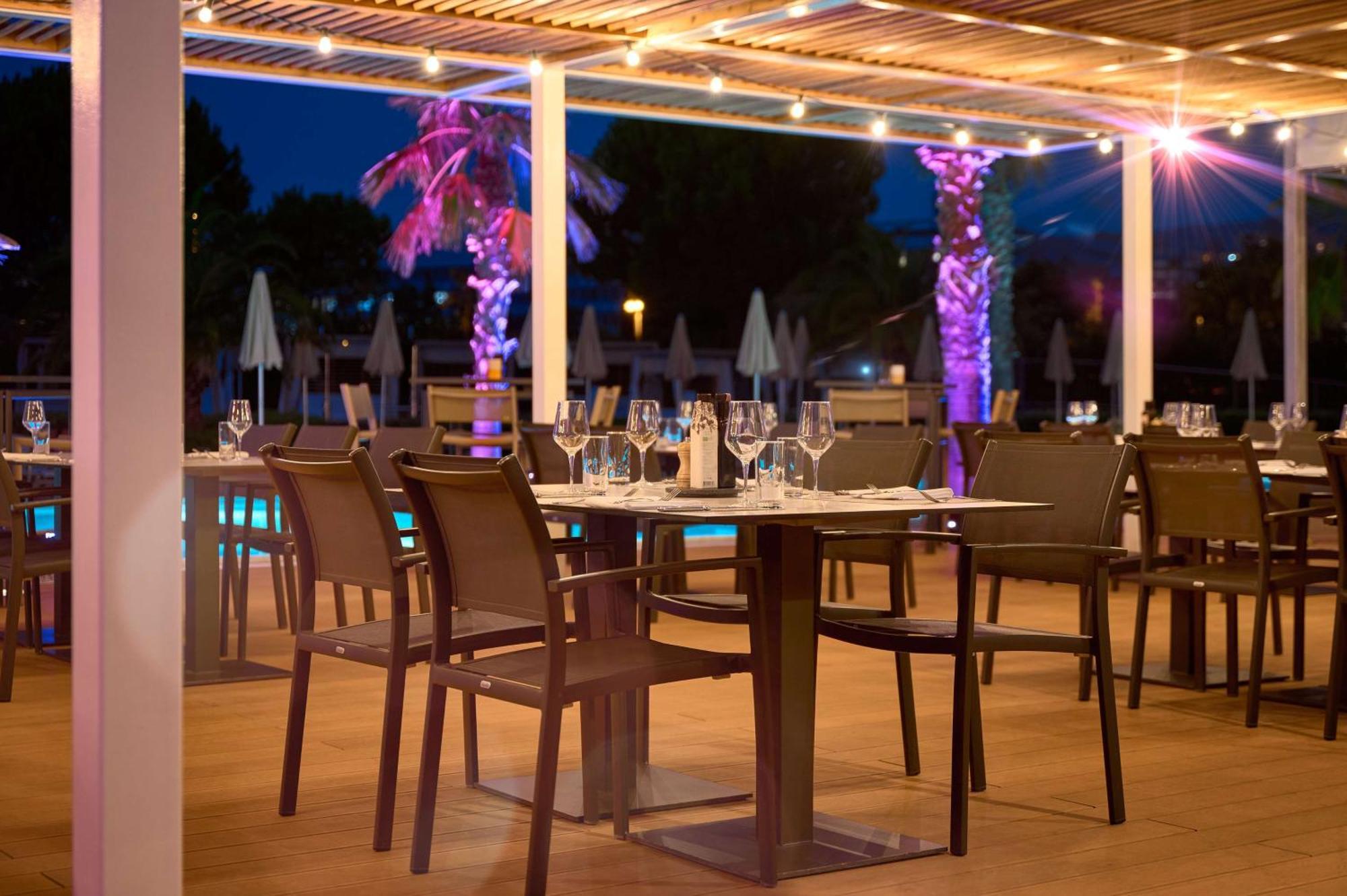 Radisson Blu & 5* Split