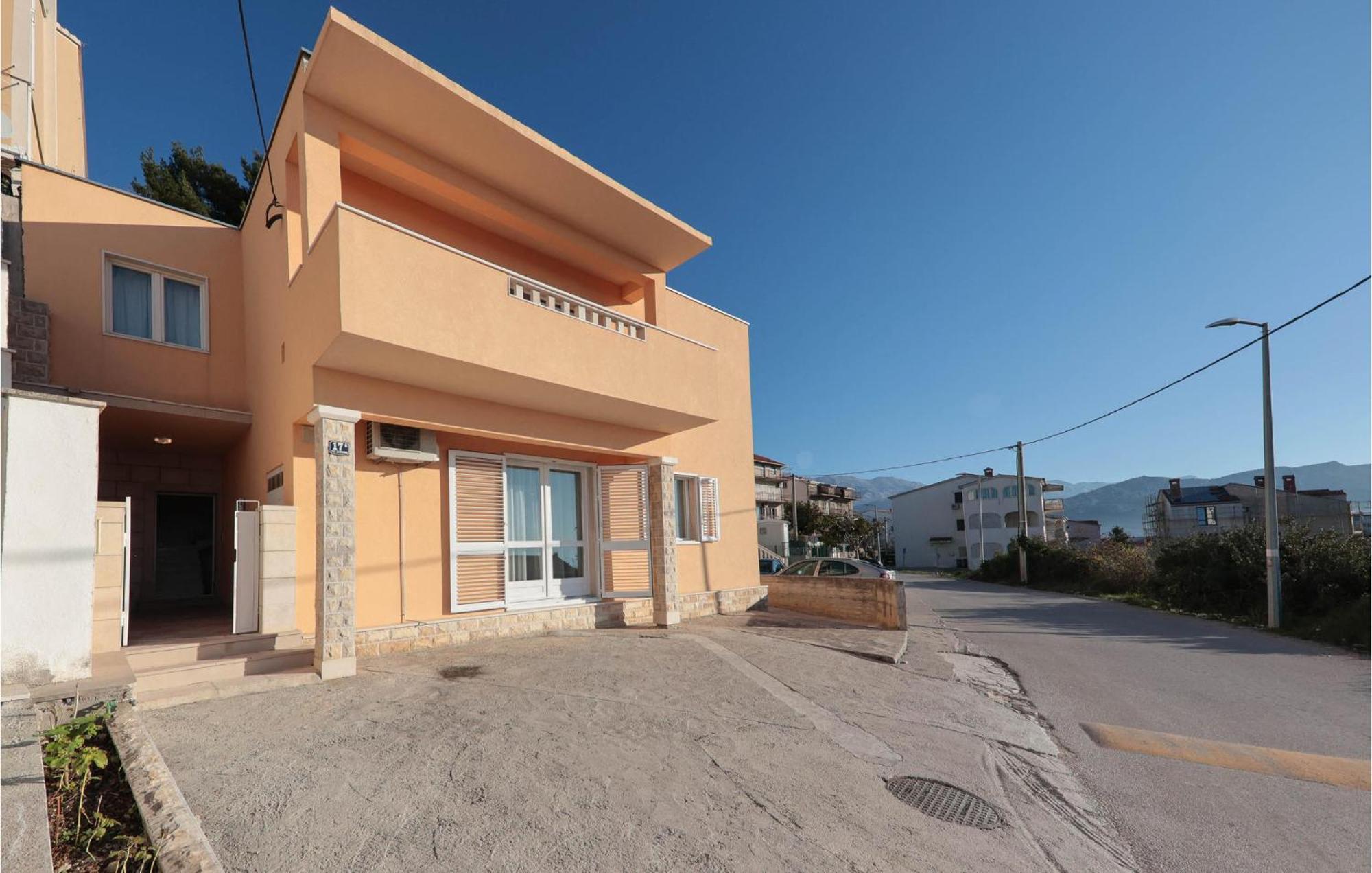 3 Bedroom Gorgeous In *