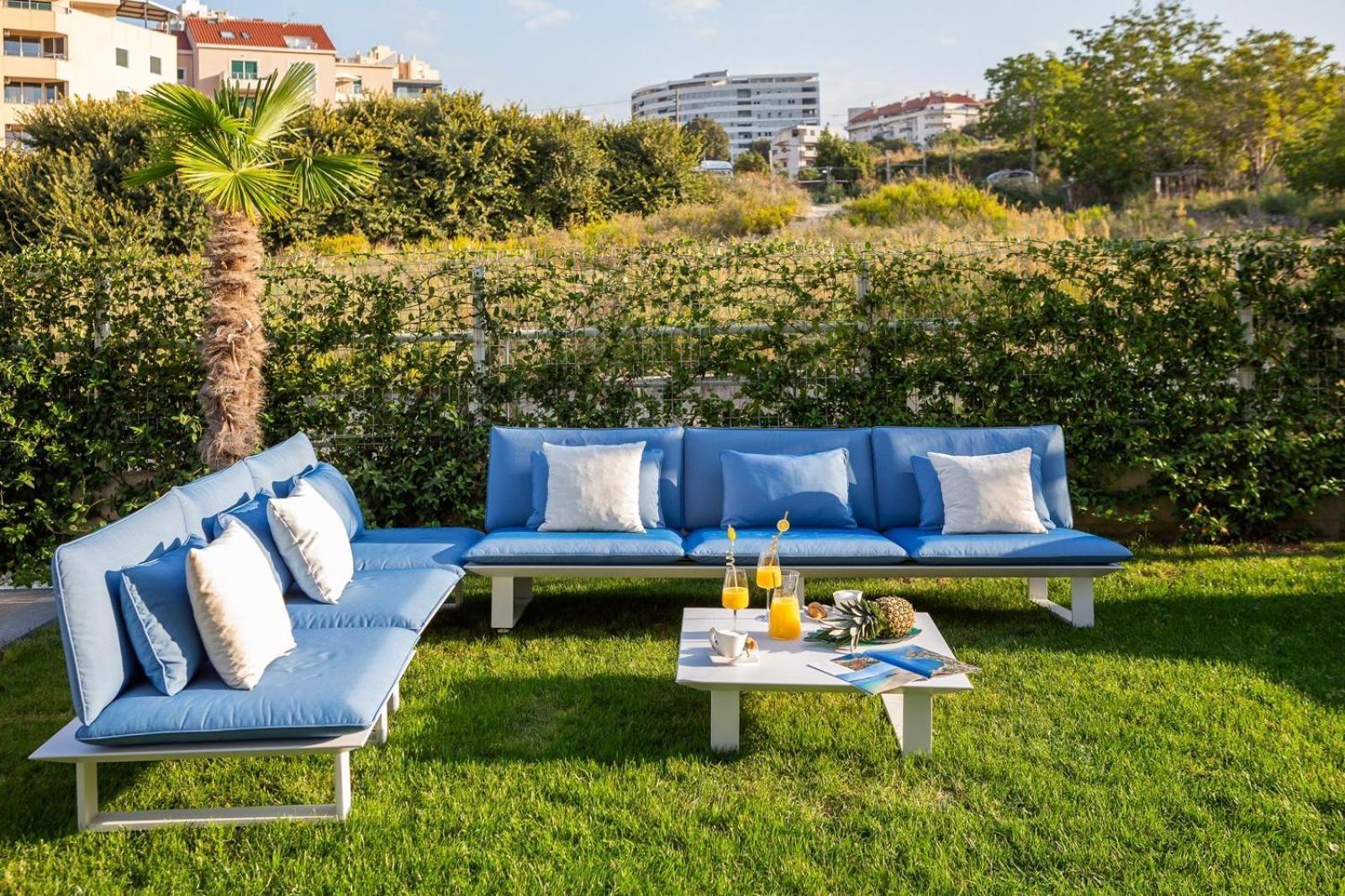Enjoyer - Seafront With Private Heated Pool Villa