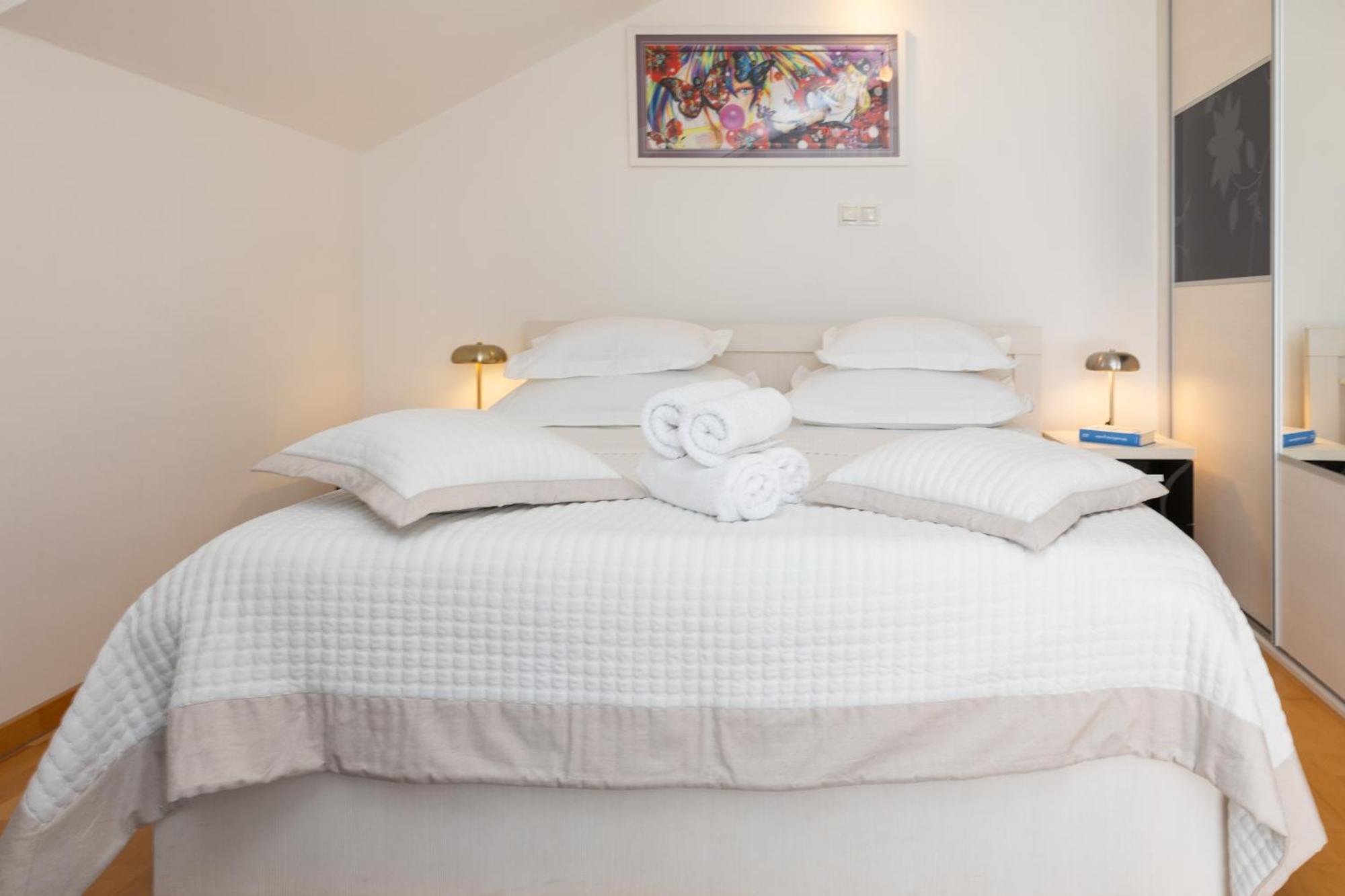 Dome Apartman