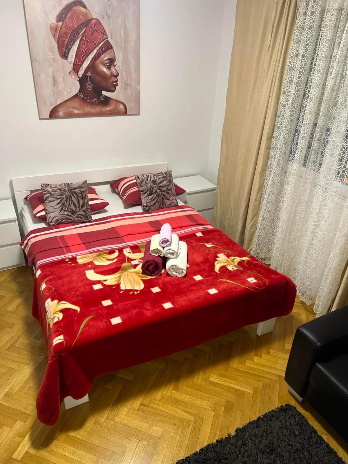 Deluxe Manuela With Balcony Center 3*