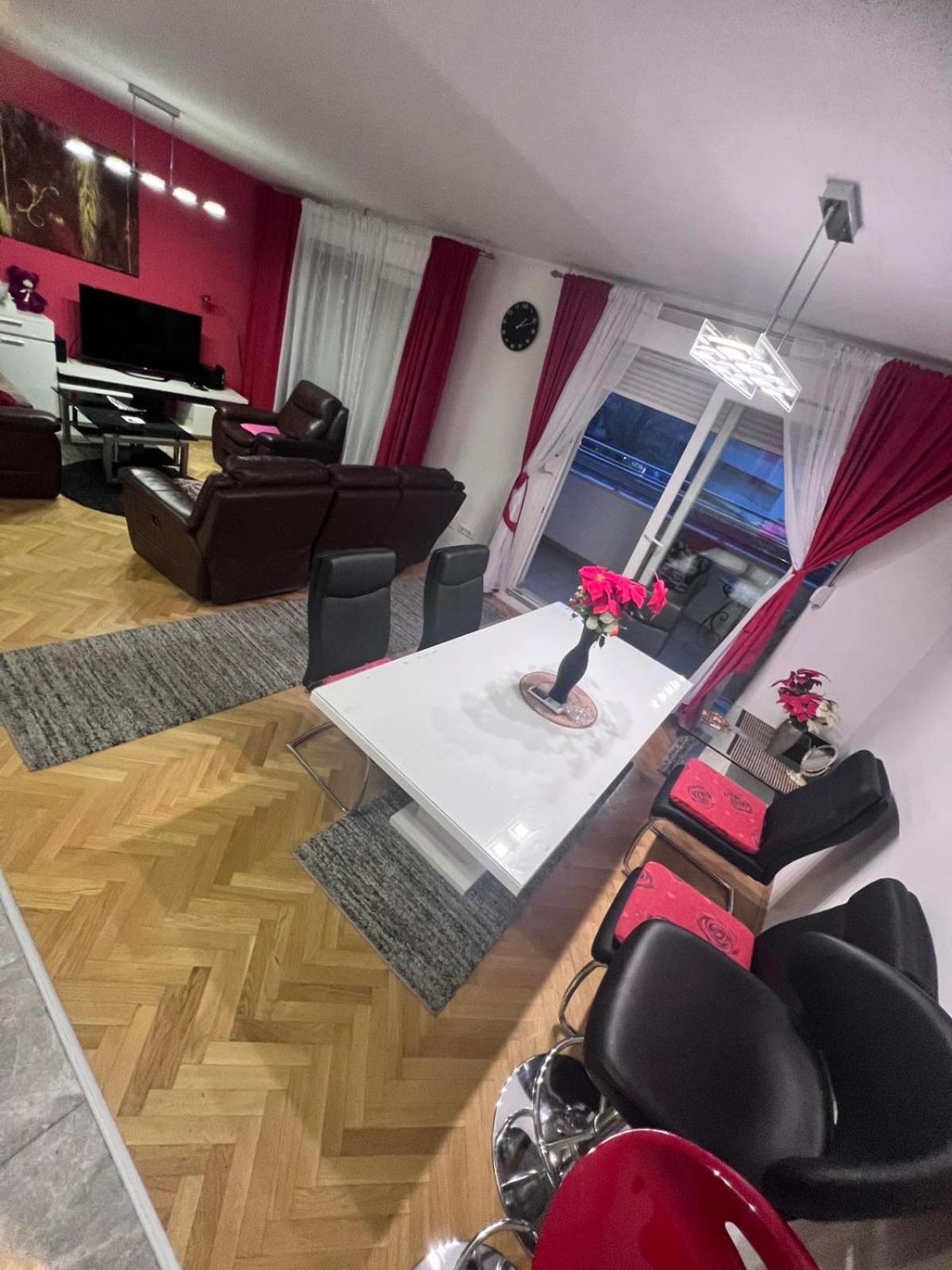 Deluxe Manuela With Balcony Center 3*