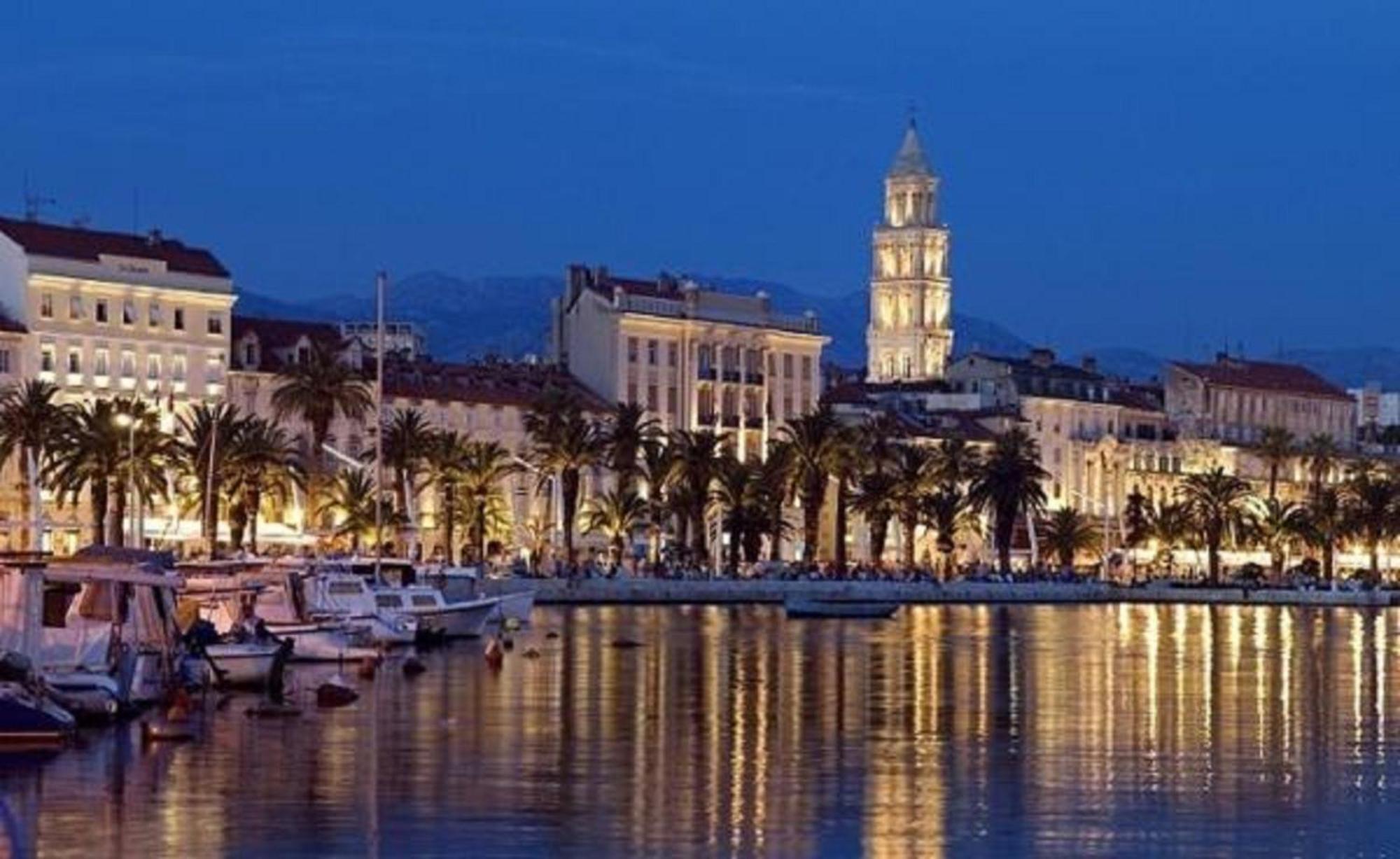 Penthouse Sol St * Split
