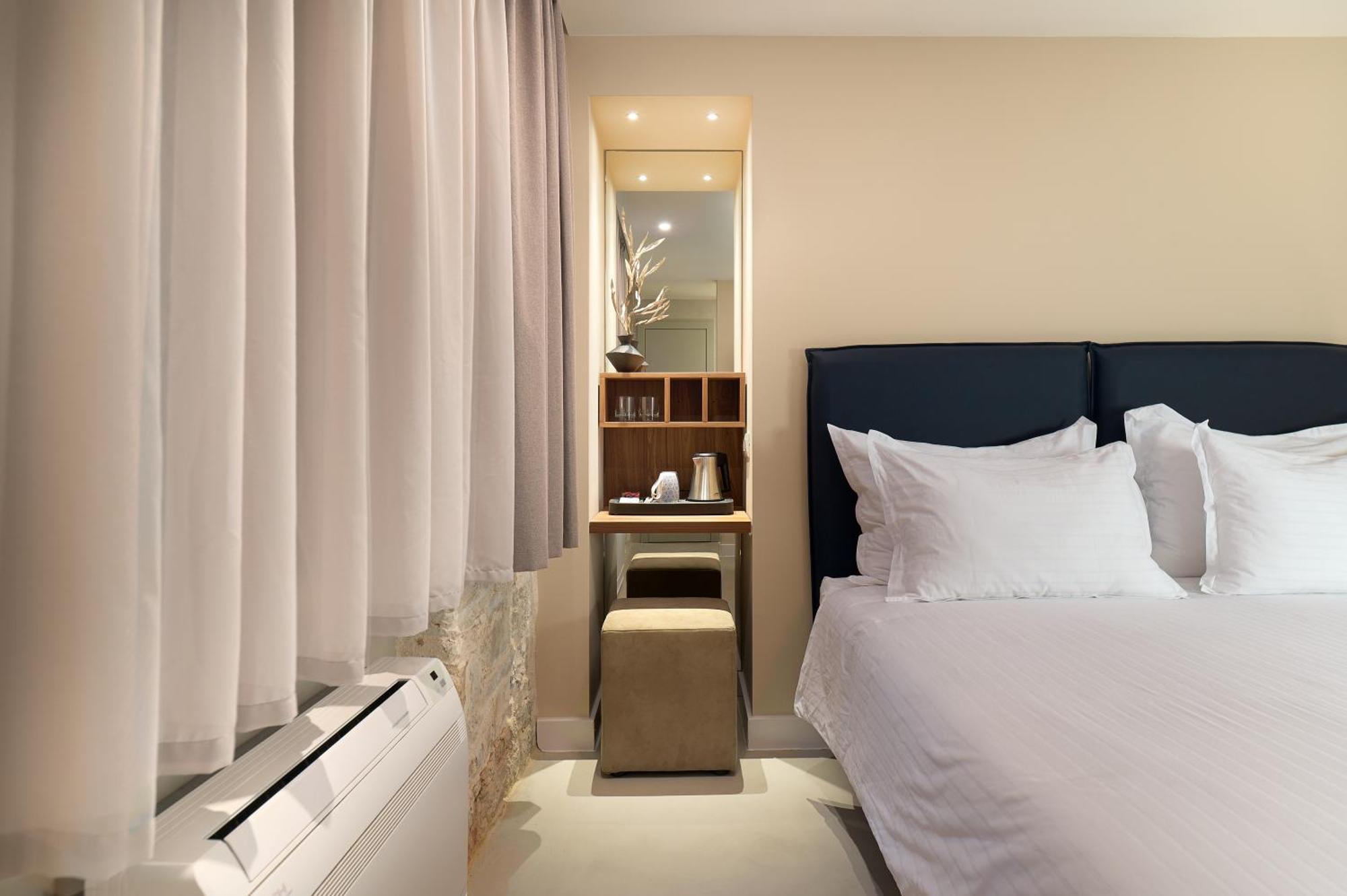 Hotel Heritage *