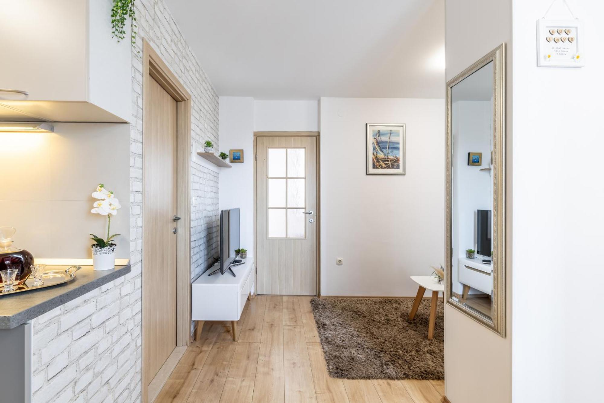 Pure Comfort - Cvita Split