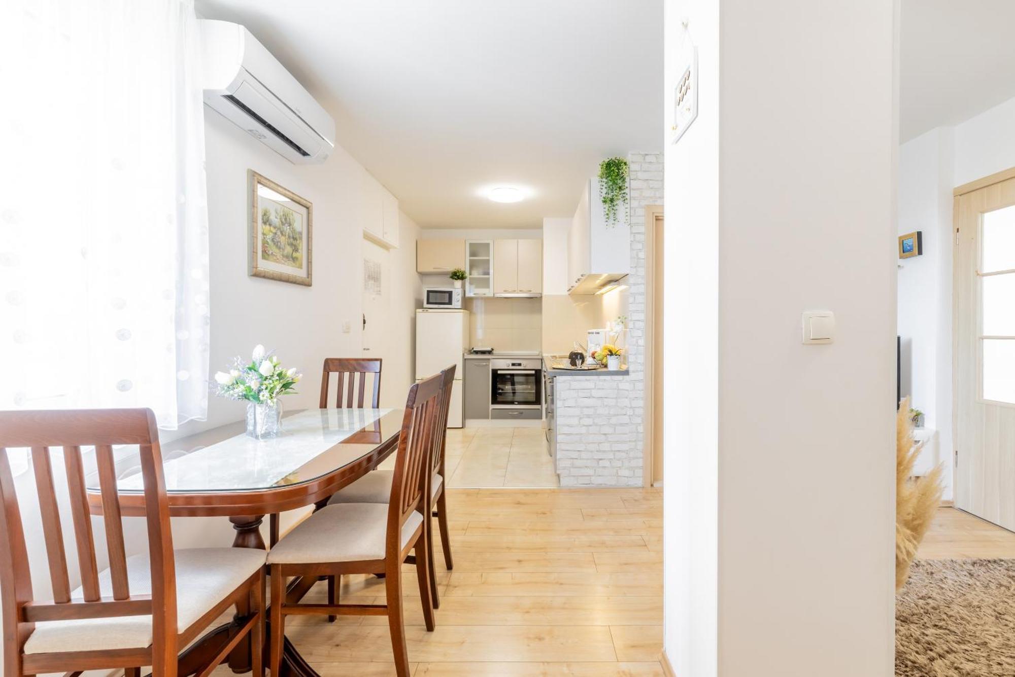 Pure Comfort - Cvita Apartment *