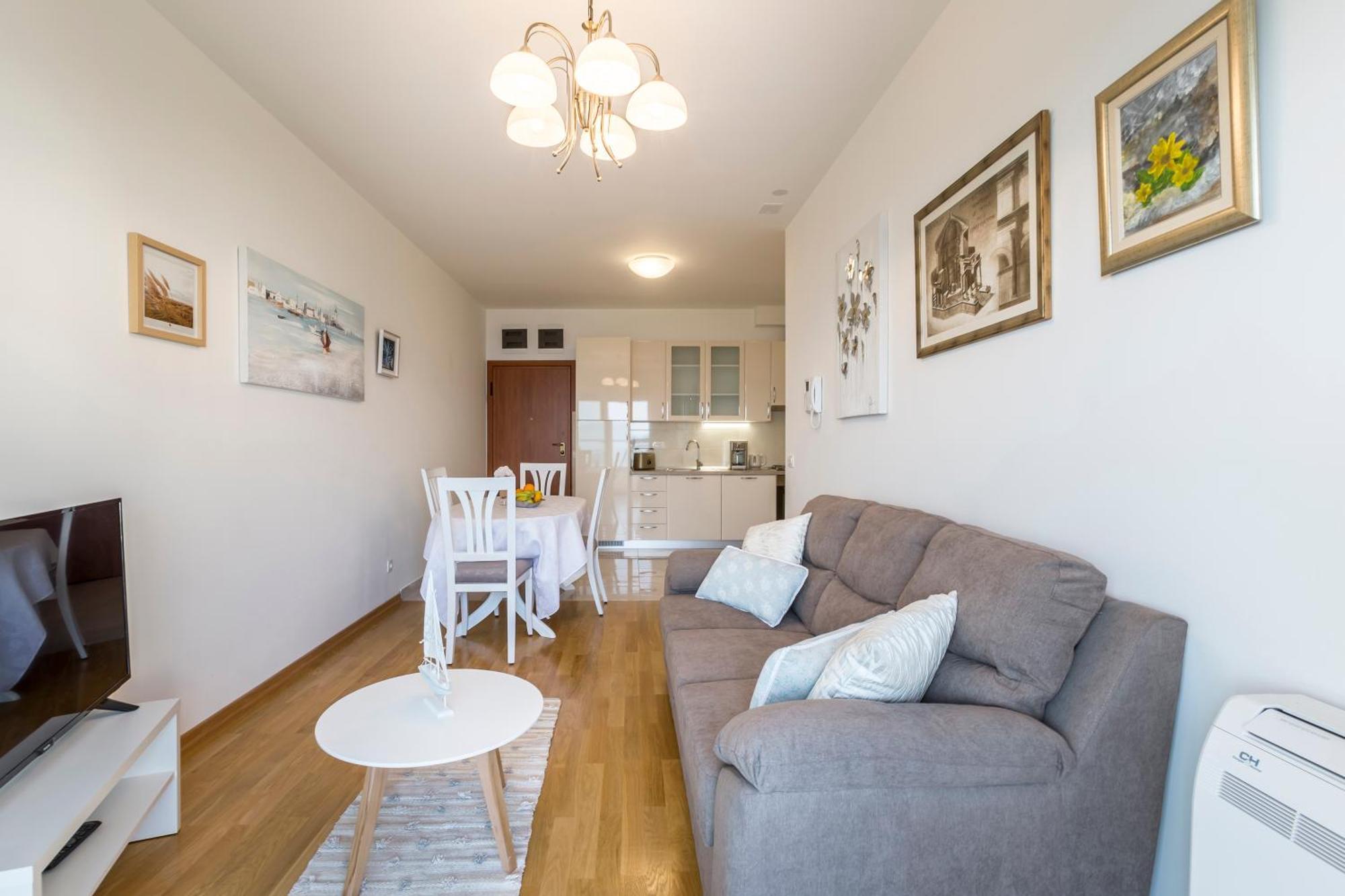 Apartman Luxury Horizonte With Swimming Pool *