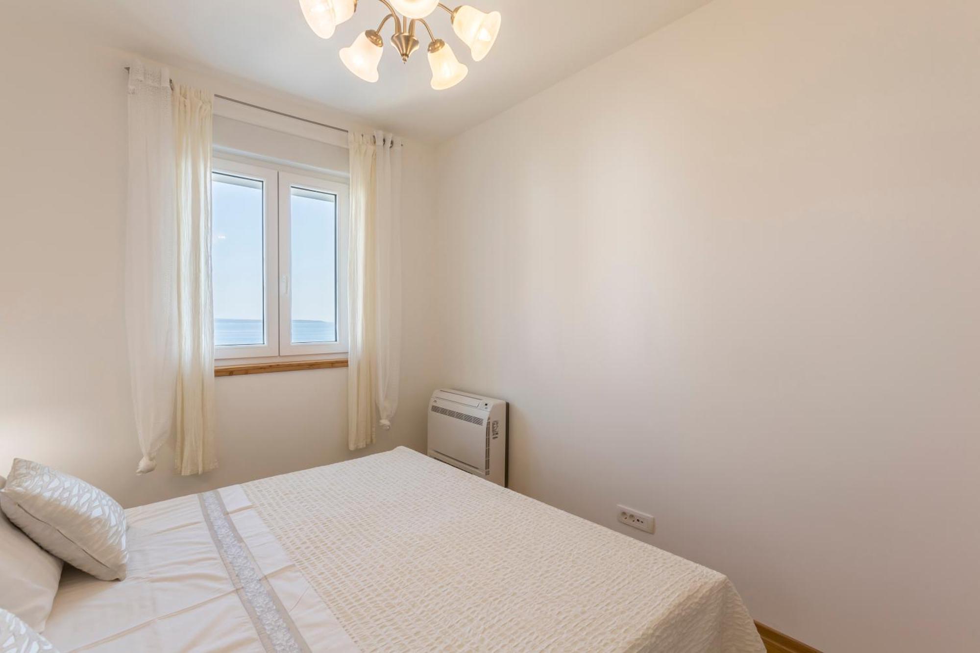 Apartment Luxury Horizonte With Swimming Pool Split