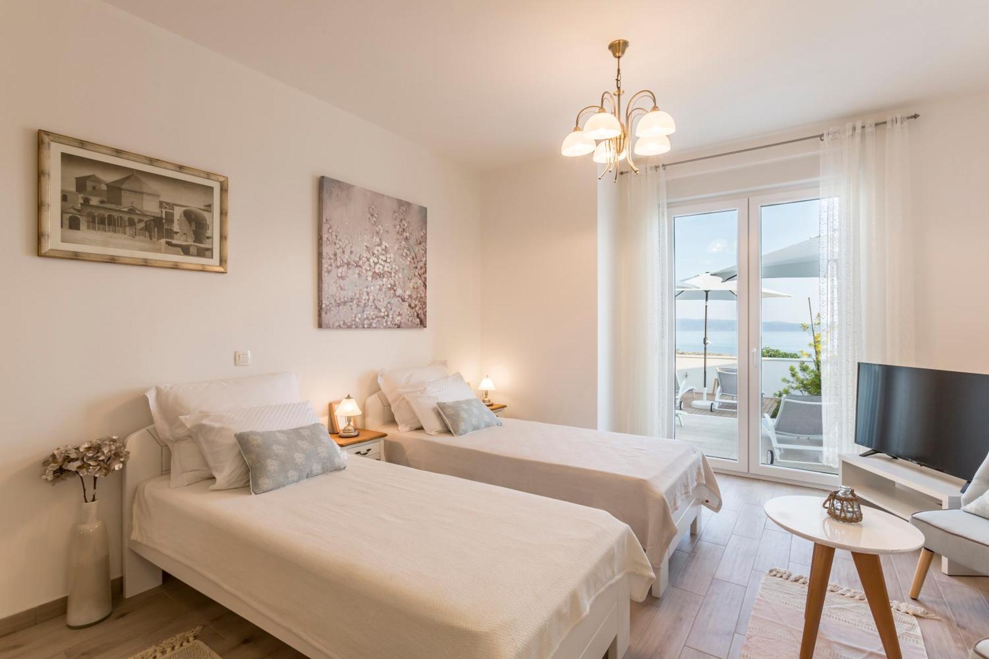 Apartment Luxury Horizonte With Swimming Pool Split