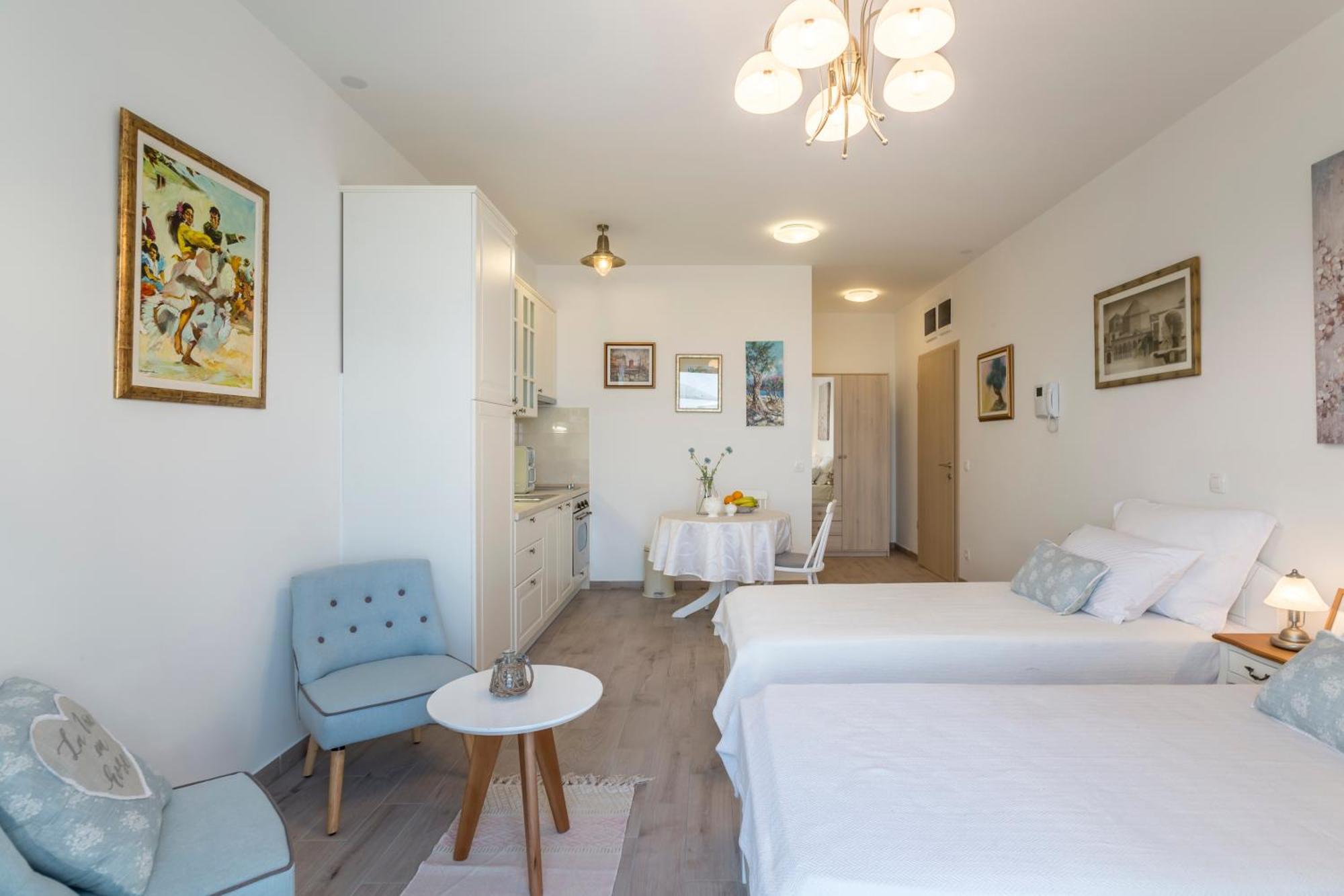Apartment Luxury Horizonte With Swimming Pool