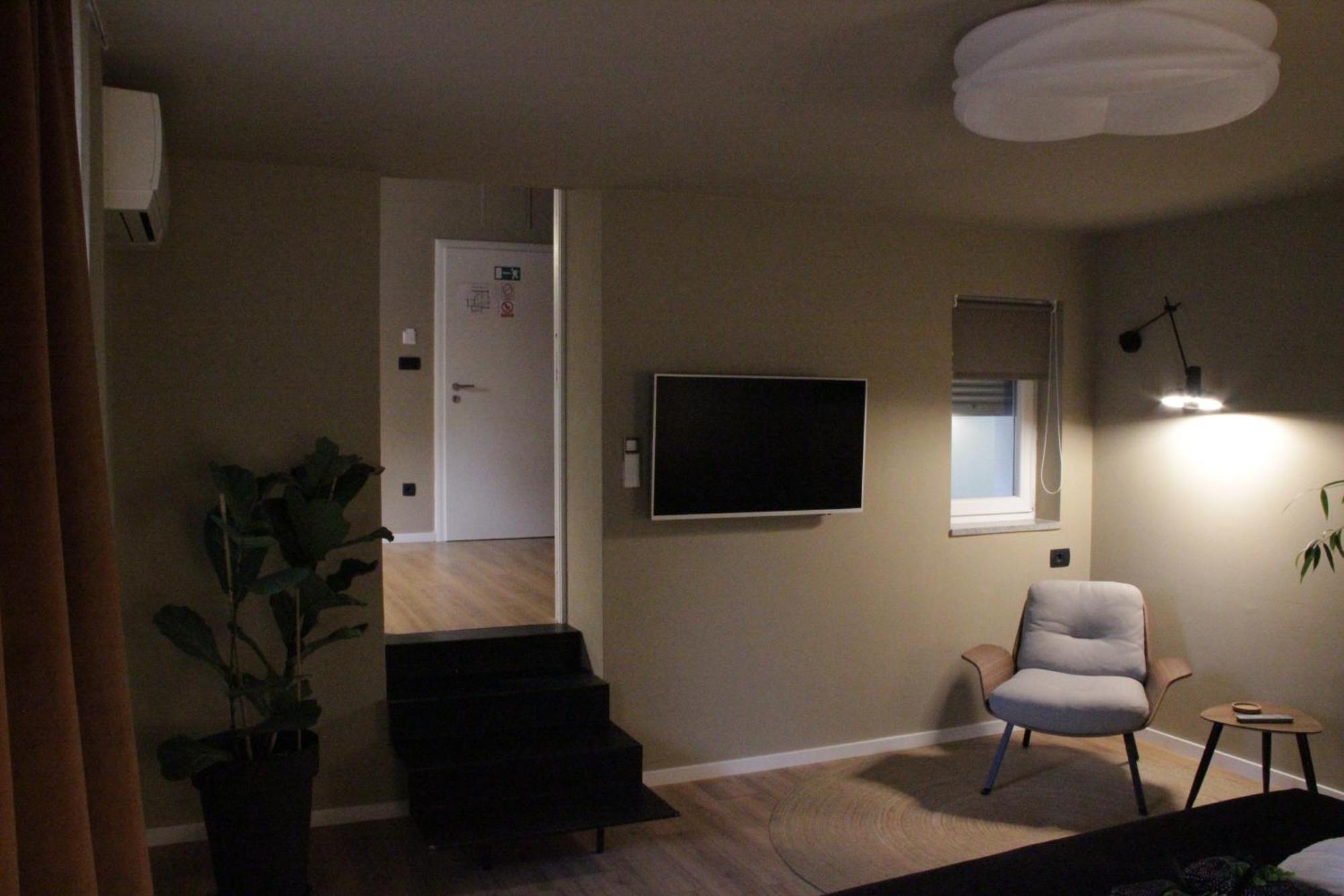 Monvi Luxury Suites Near Bacvice Beach And Old Town Apartment