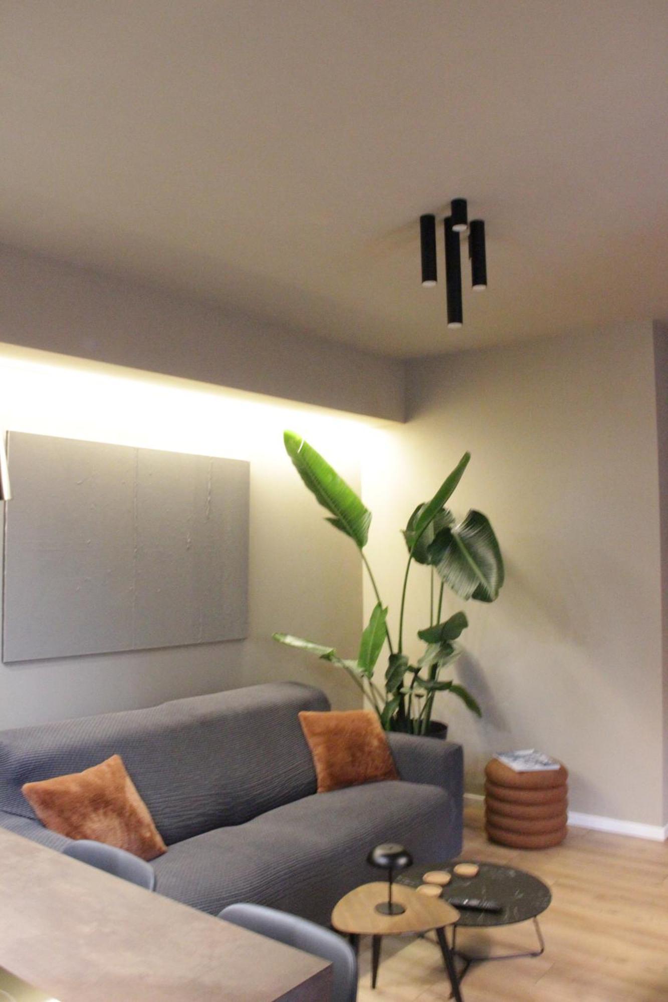 Apartment Monvi Luxury Suites Near Bacvice Beach And Old Town