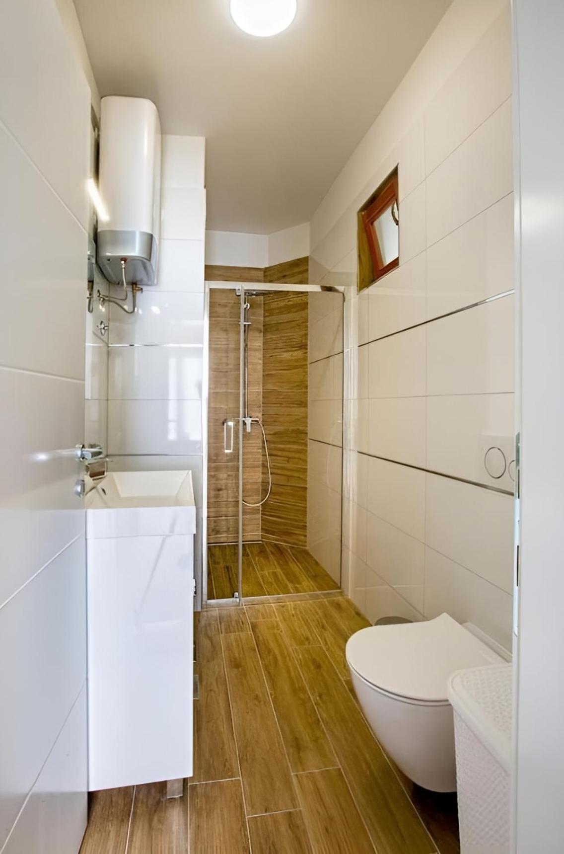 Apartment Candy With Jacuzzi And Parking Place Split
