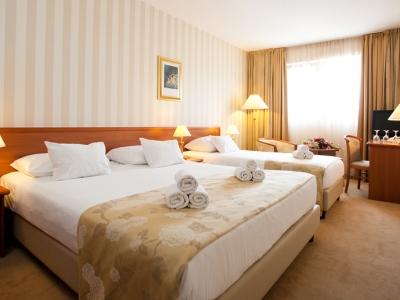 Hotel Globo 4*