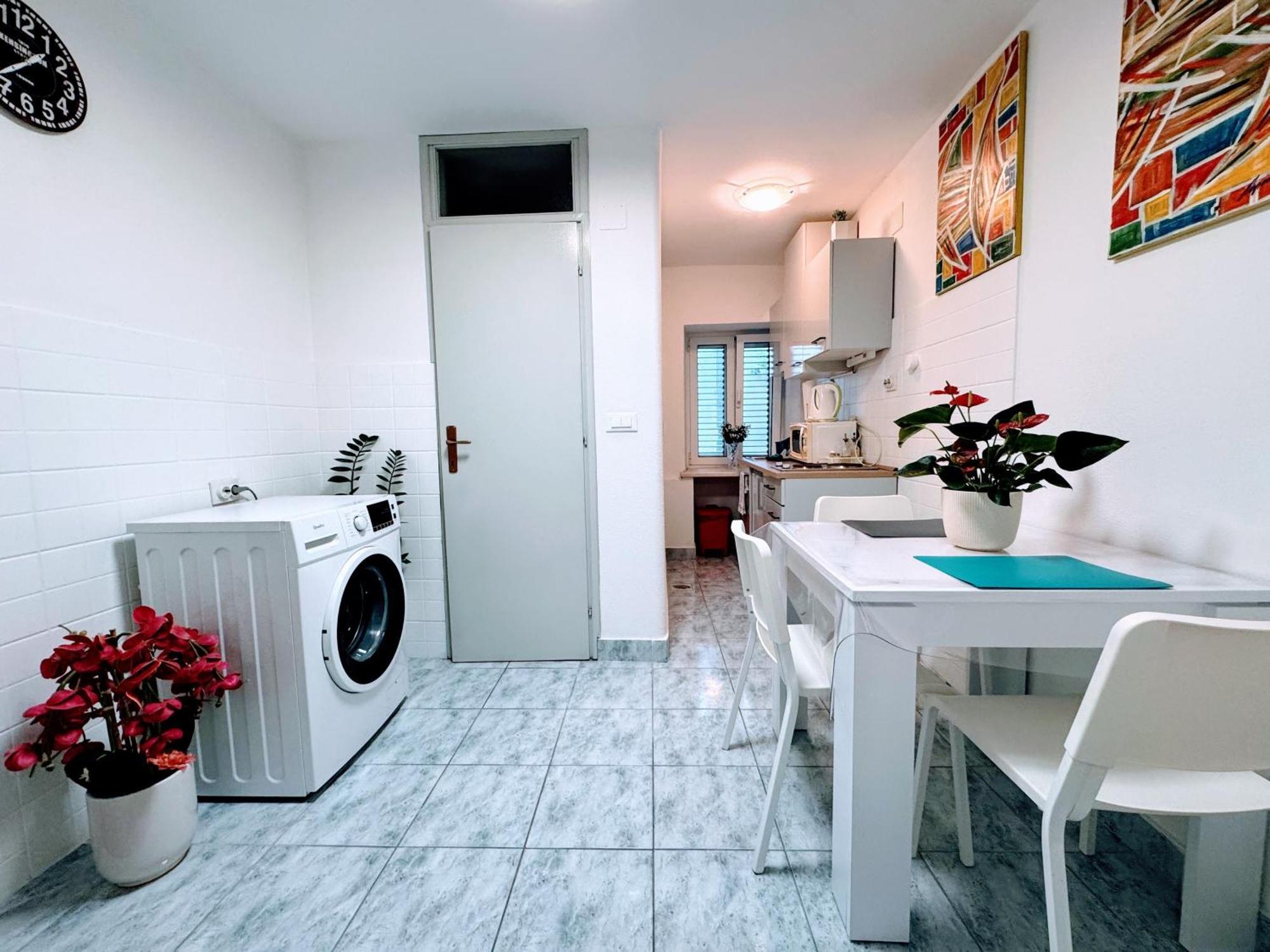 Blago Star Center Apartment *