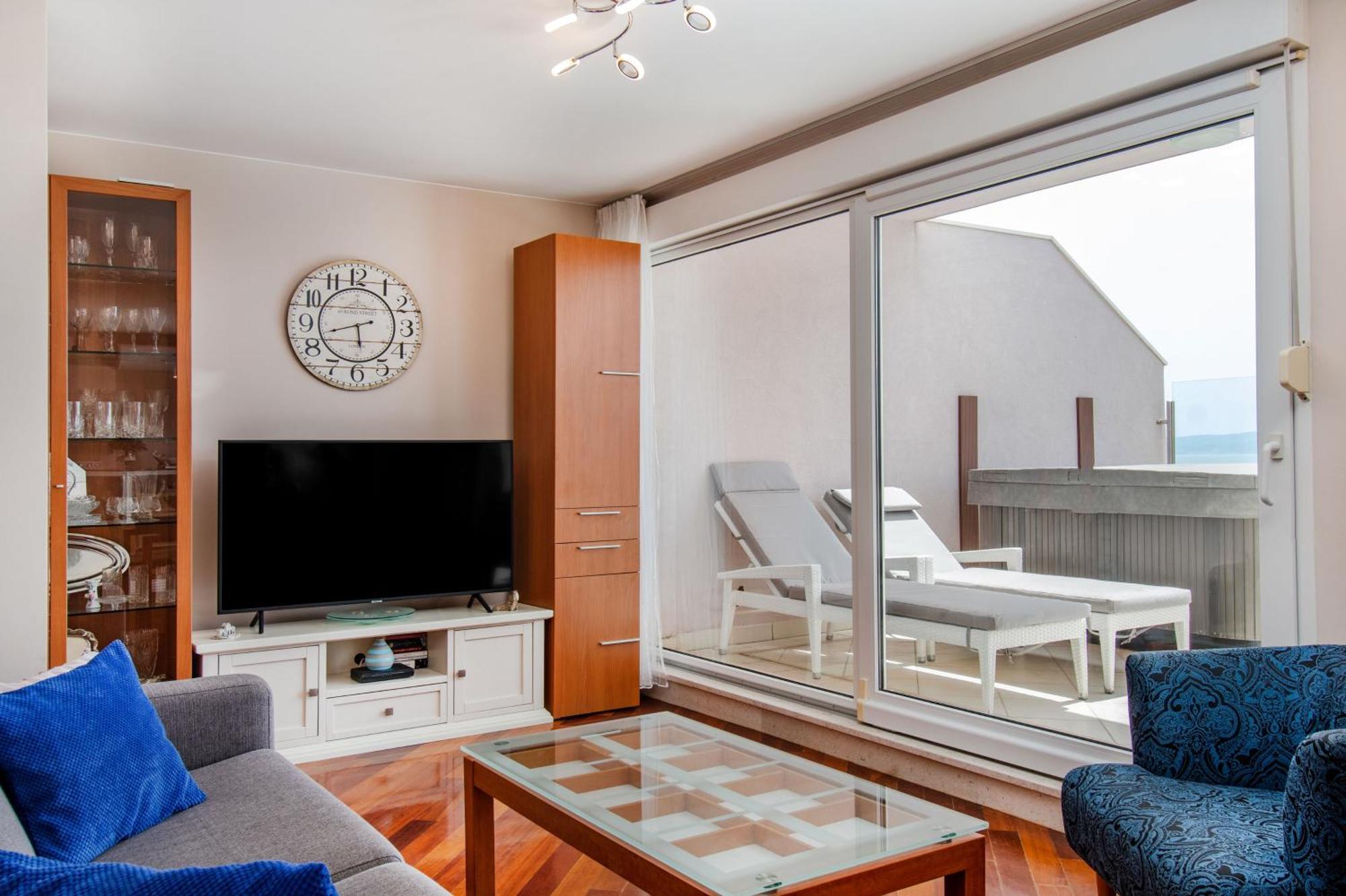 Apartamento Penthouse With Terrace And Hot Tub - Ivan Split