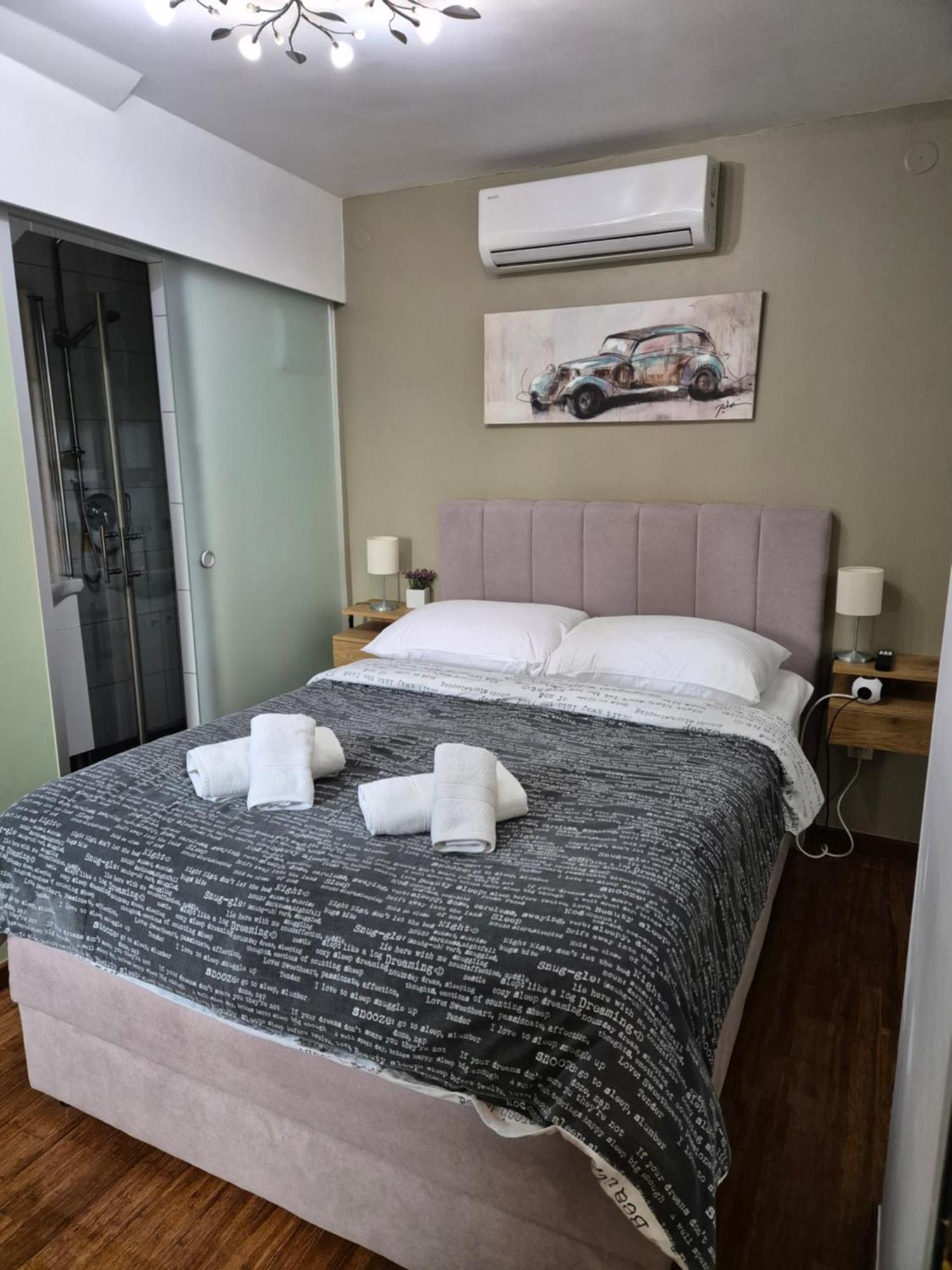 Apartment Tomadi *