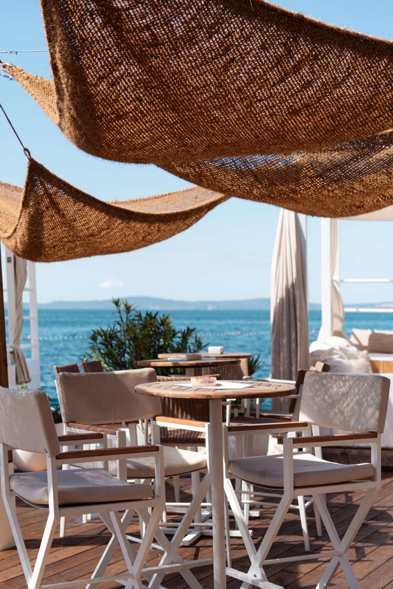 Radisson Blu & 5*