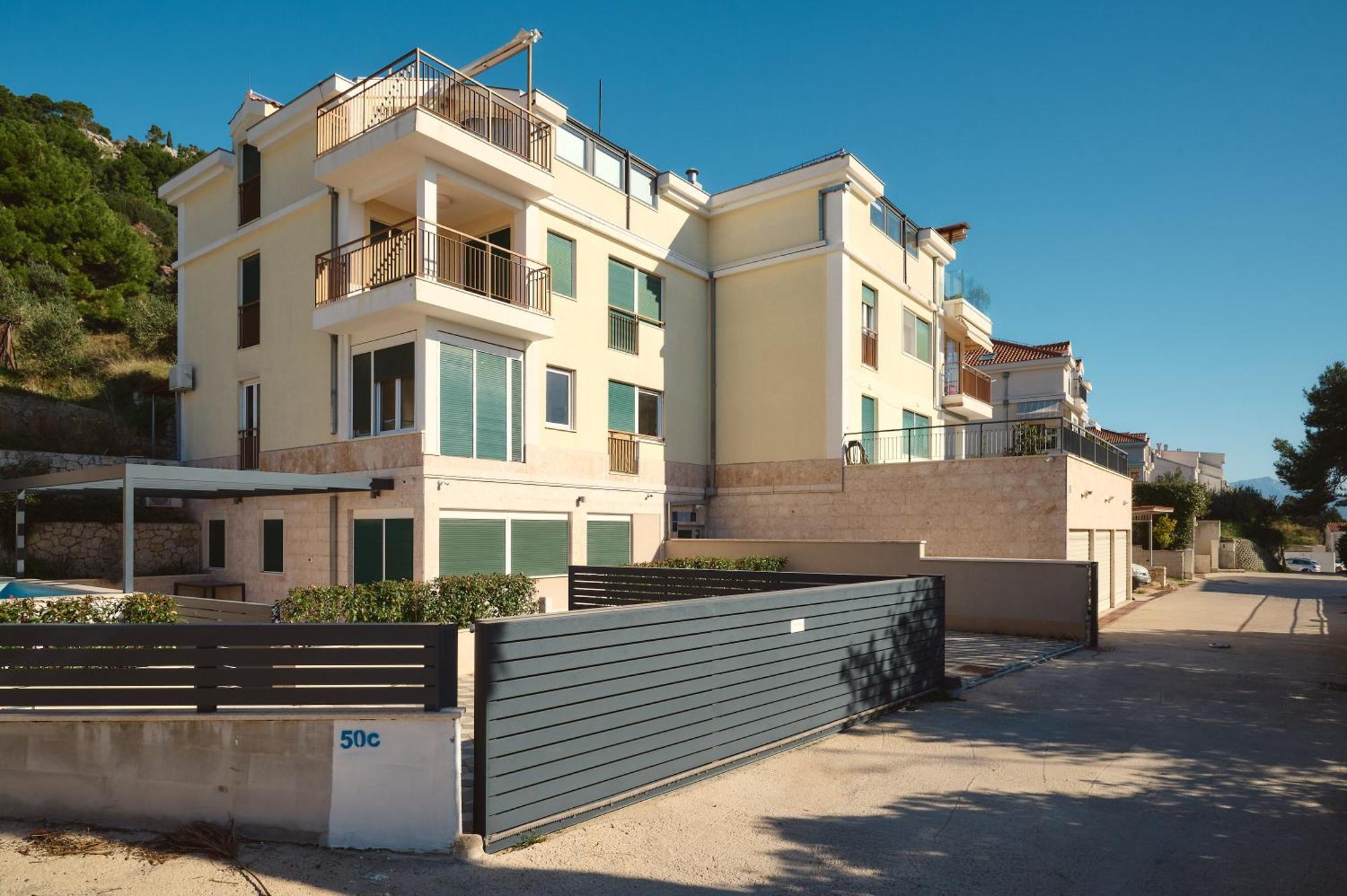 Sun Hills Apartment