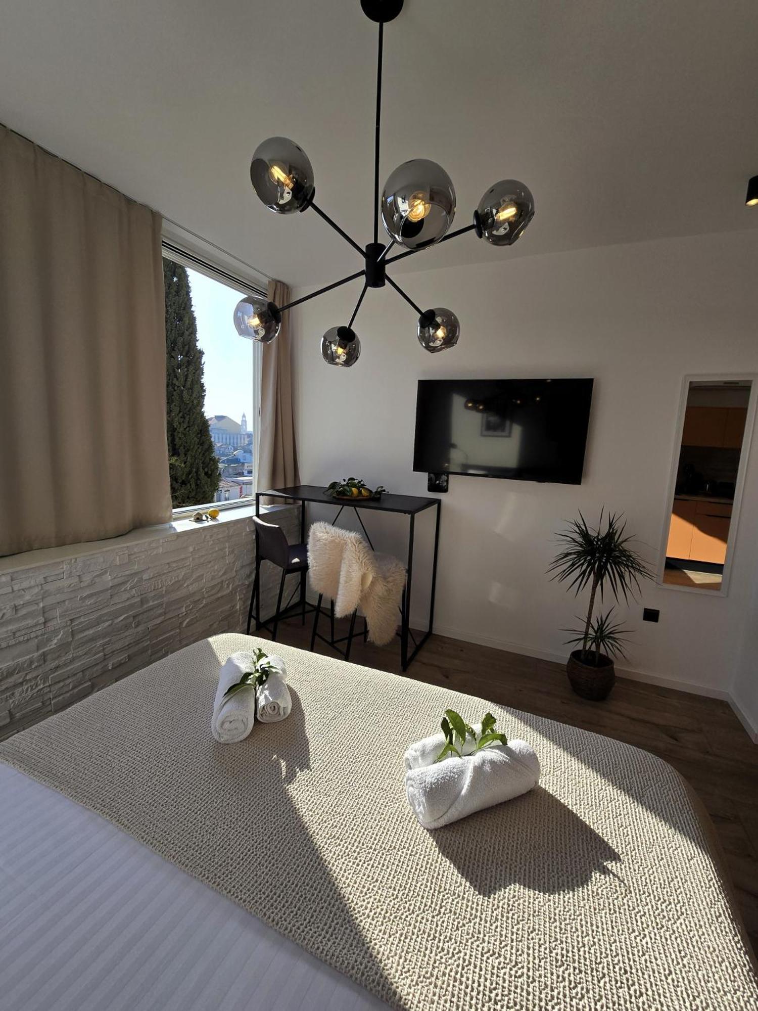Brnistra Apartment *