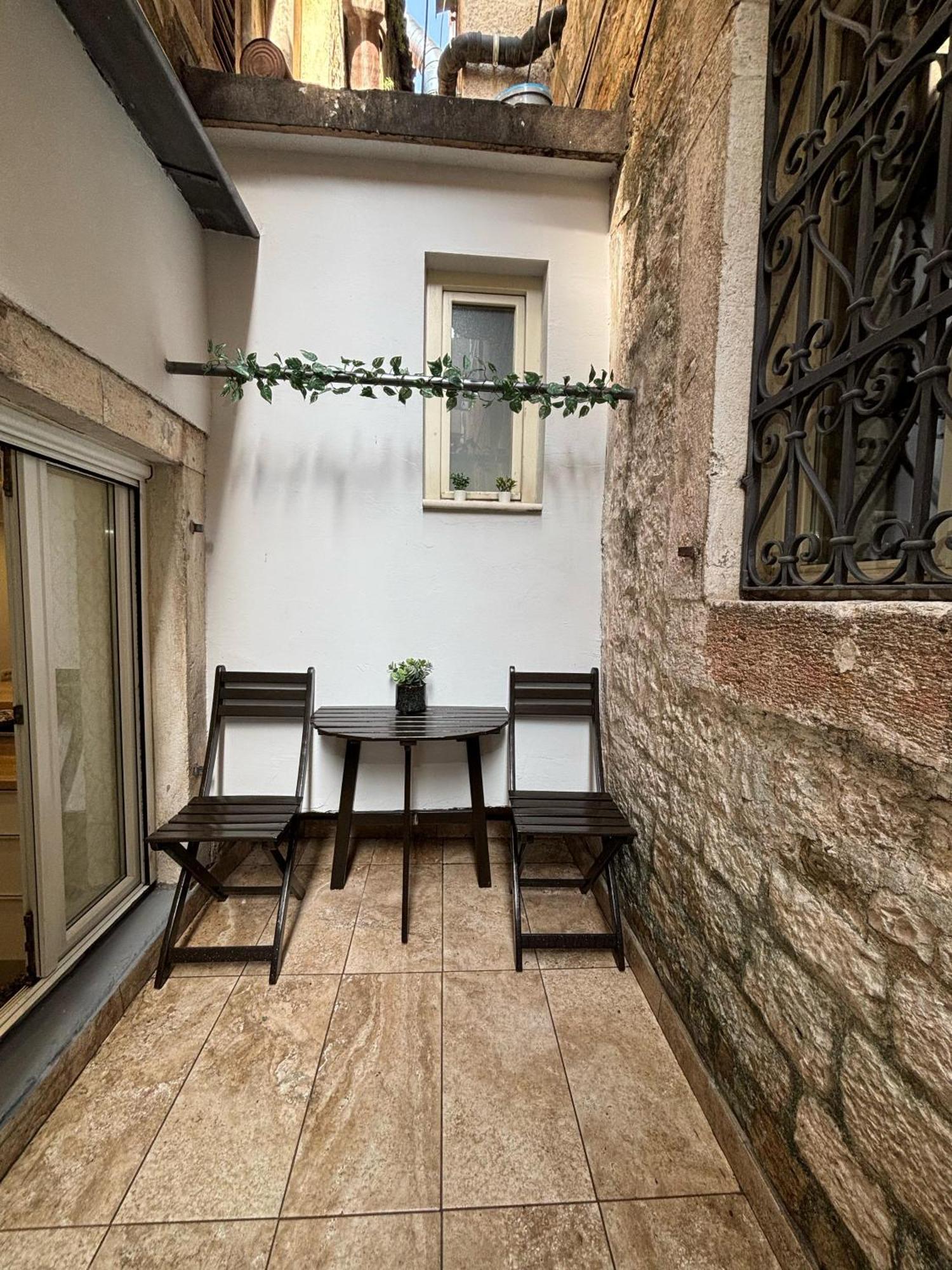 Palace Apartment