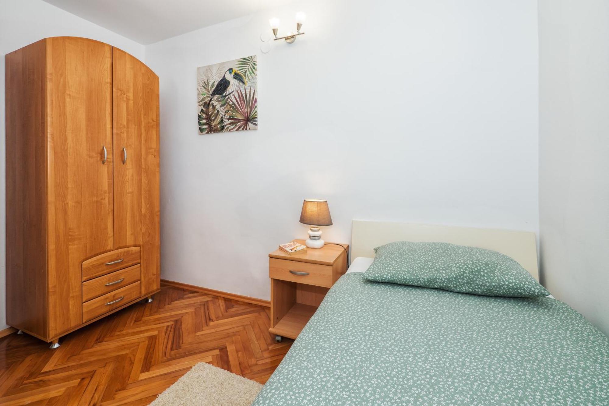 Oasis Apartment